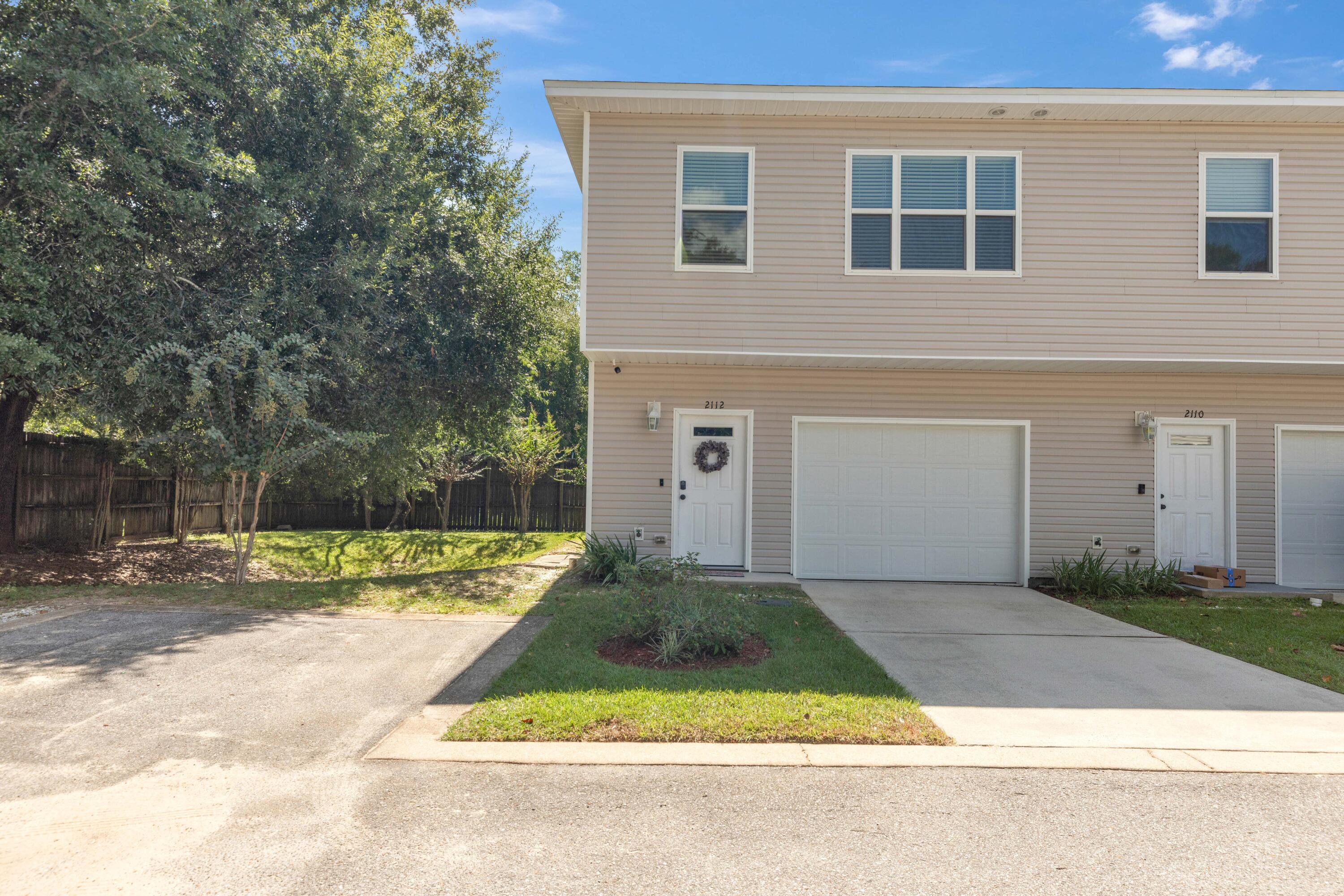 Forest Way T/H - Residential