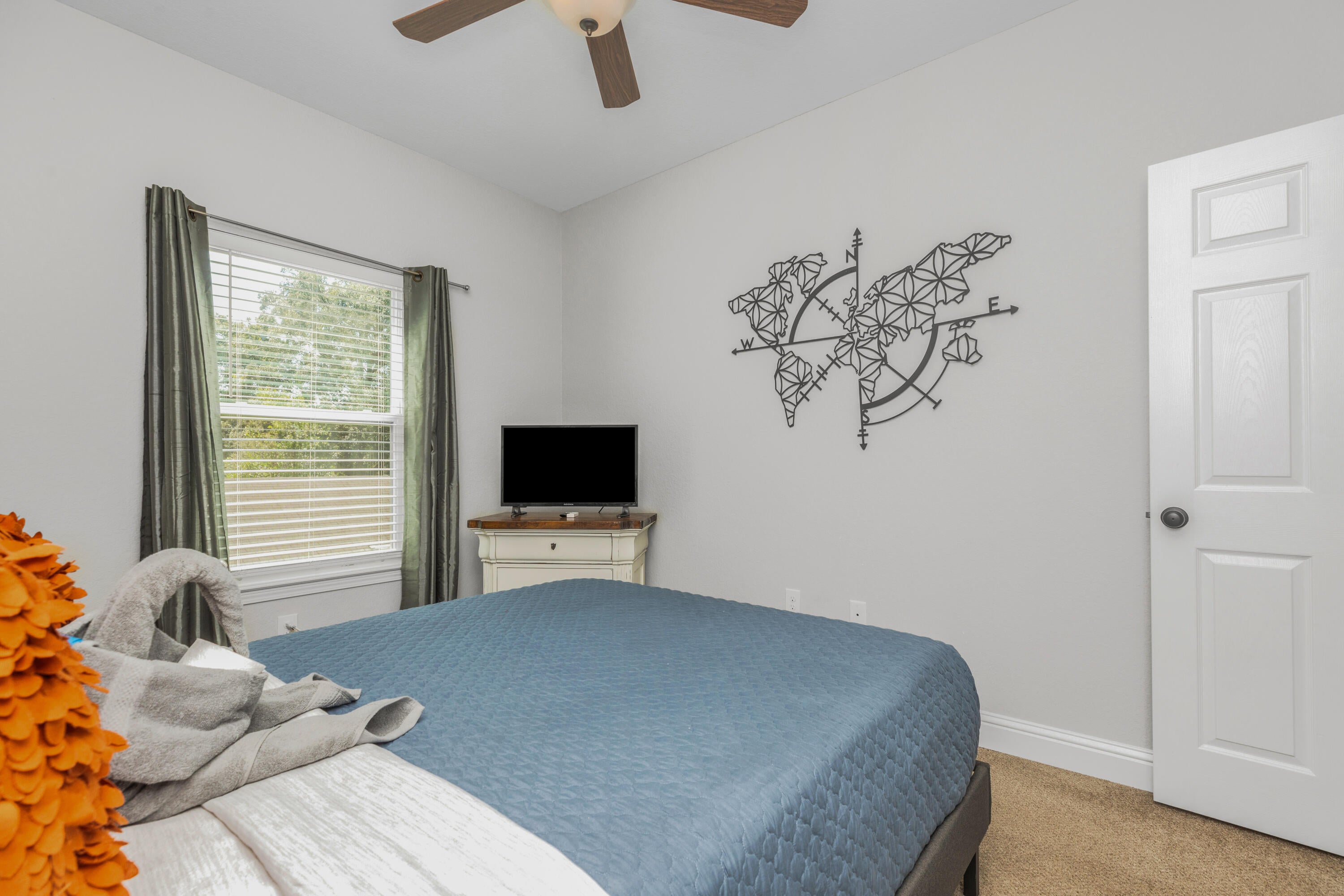 Forest Way T/H - Residential