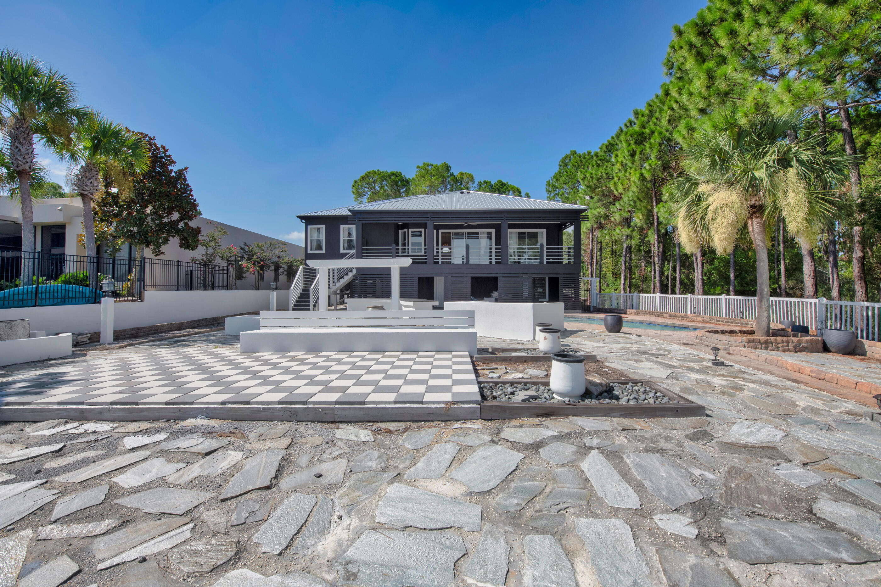 SHELTER COVE ESTATES - Residential
