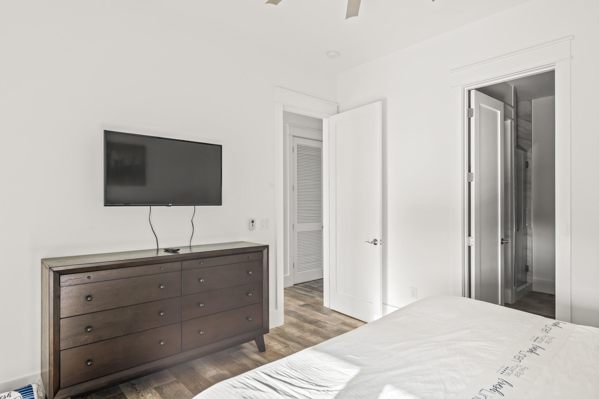 BEACH HIGHLAND - Residential