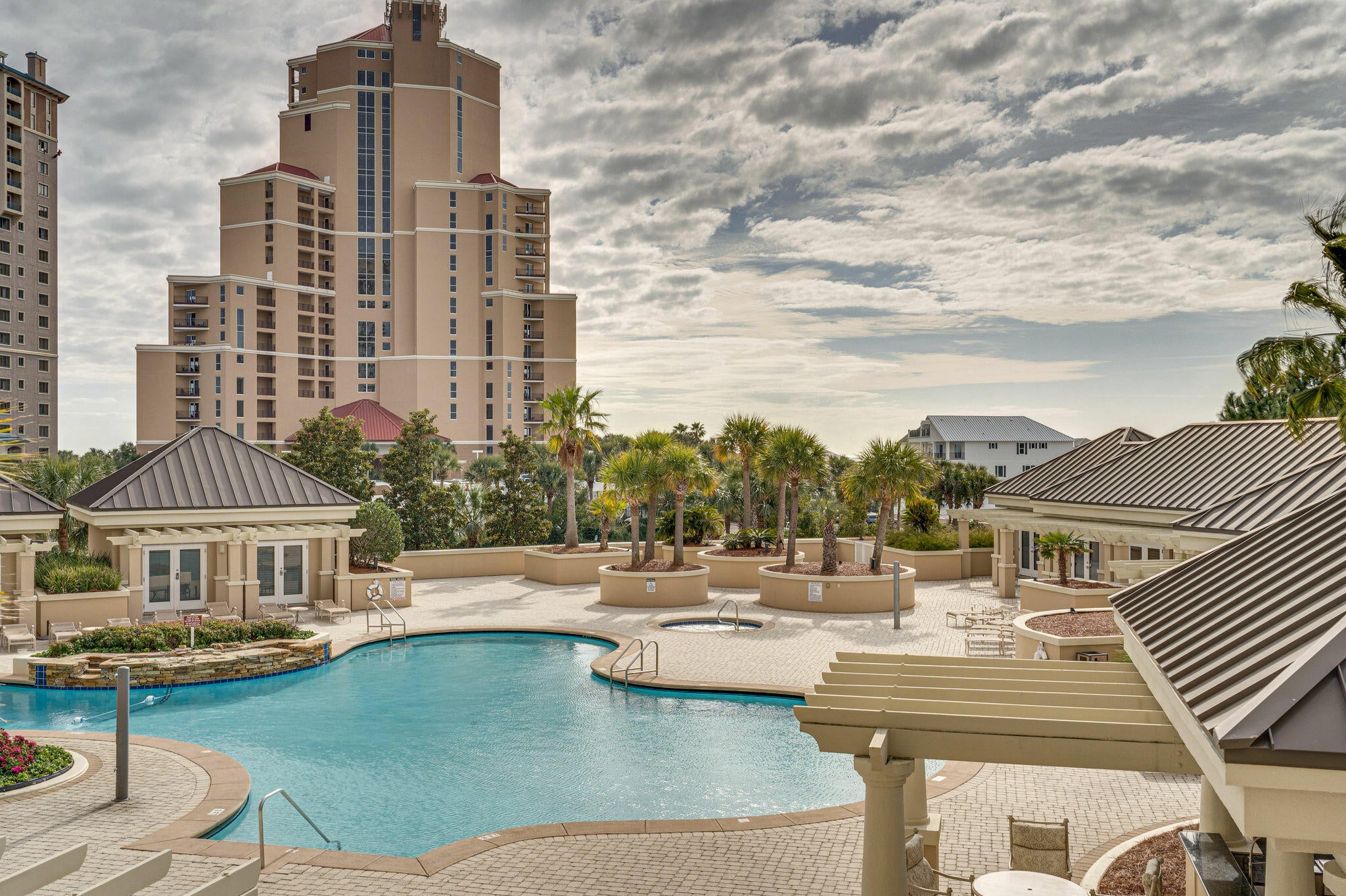 ONE BEACH CLUB DRIVE - Residential