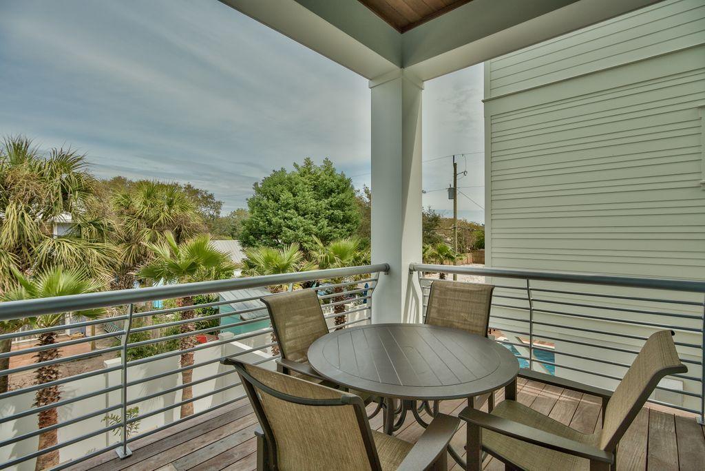FRANGISTA BEACH 1ST ADDN - Residential