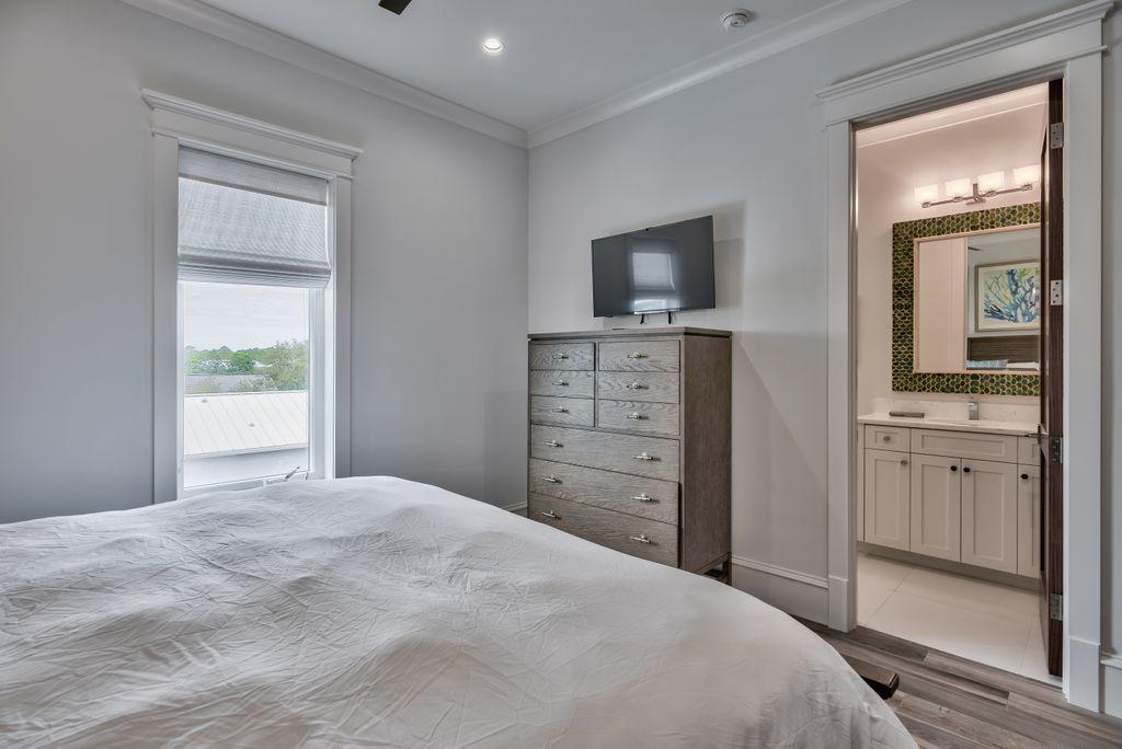 FRANGISTA BEACH 1ST ADDN - Residential