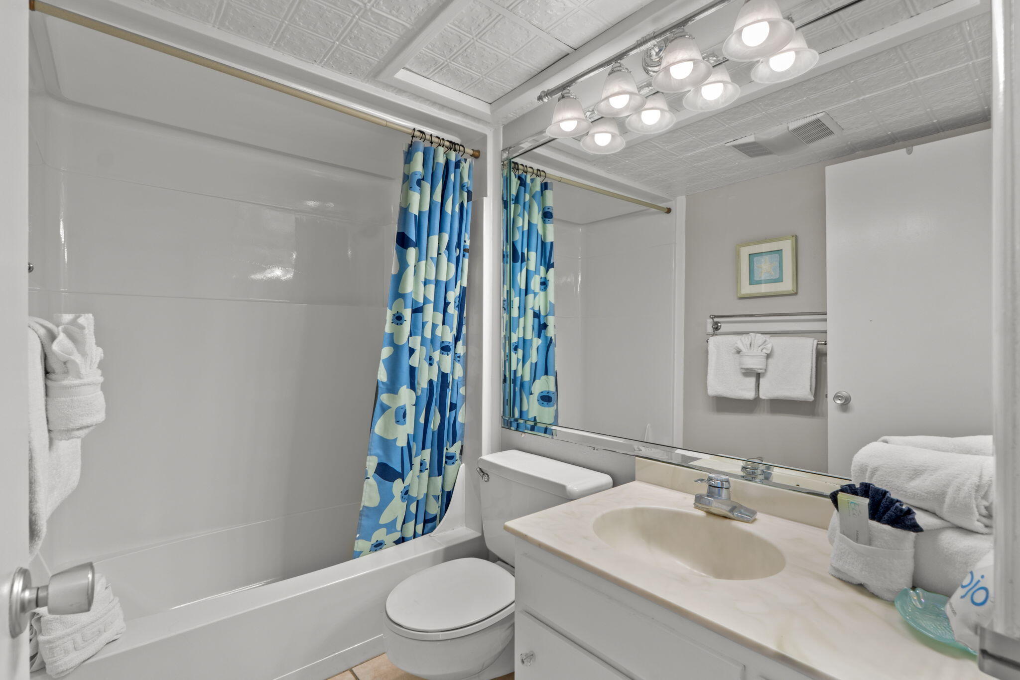 SANDPIPER COVE PHASE #3 UNIT 1060 BLDG 23 - Residential