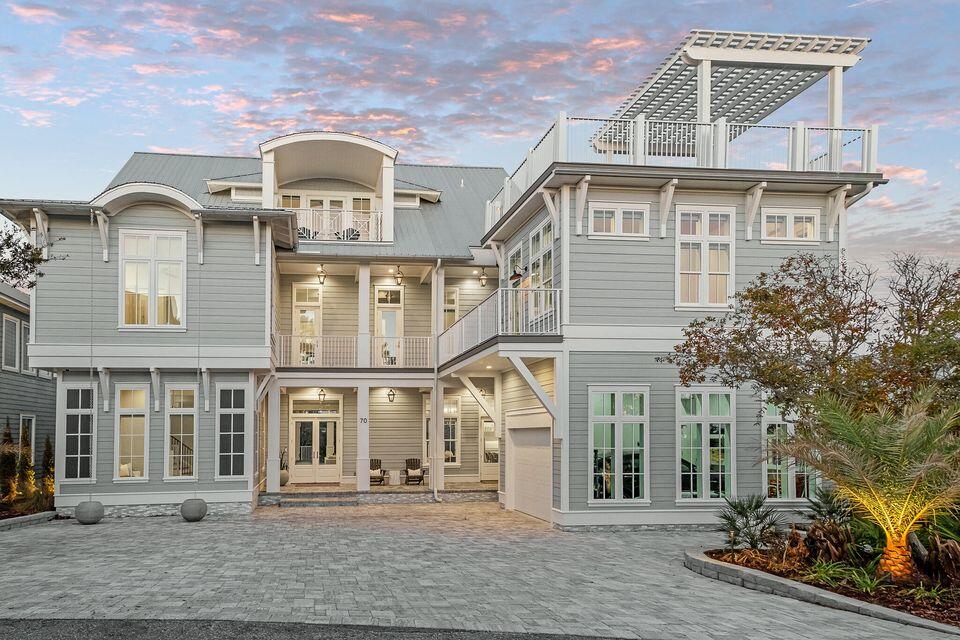 BEACH HIGHLAND - Residential
