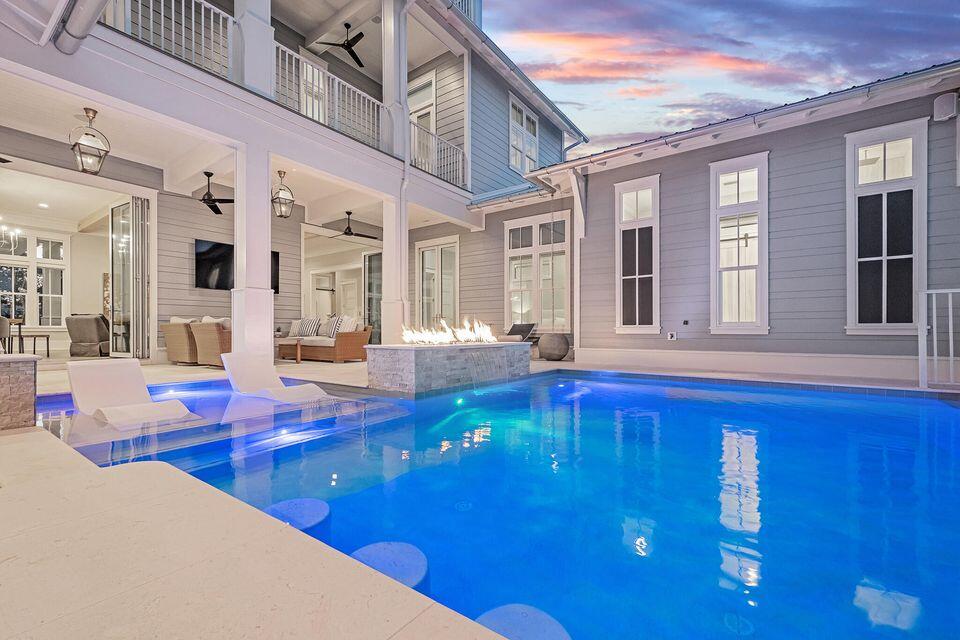 BEACH HIGHLAND - Residential