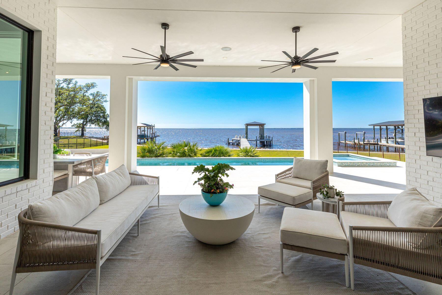 DRIFTWOOD ESTATES - Residential
