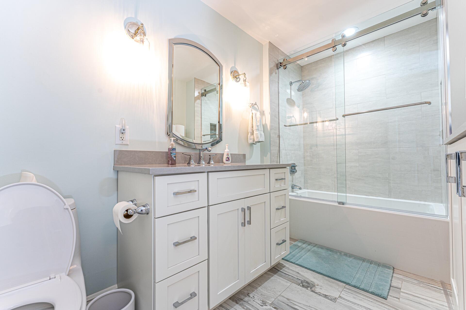 SOUTHWINDS III - Residential