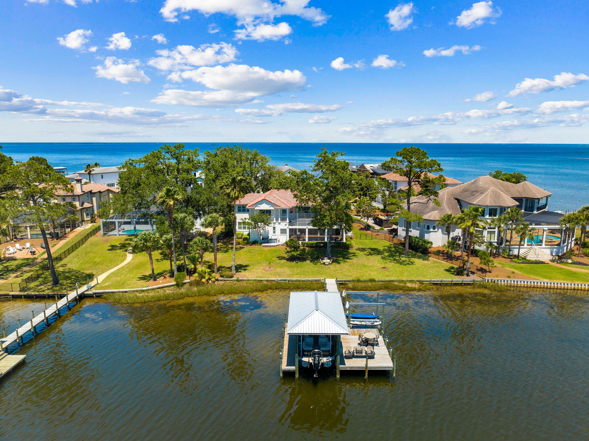 DRIFTWOOD ESTATES - Residential