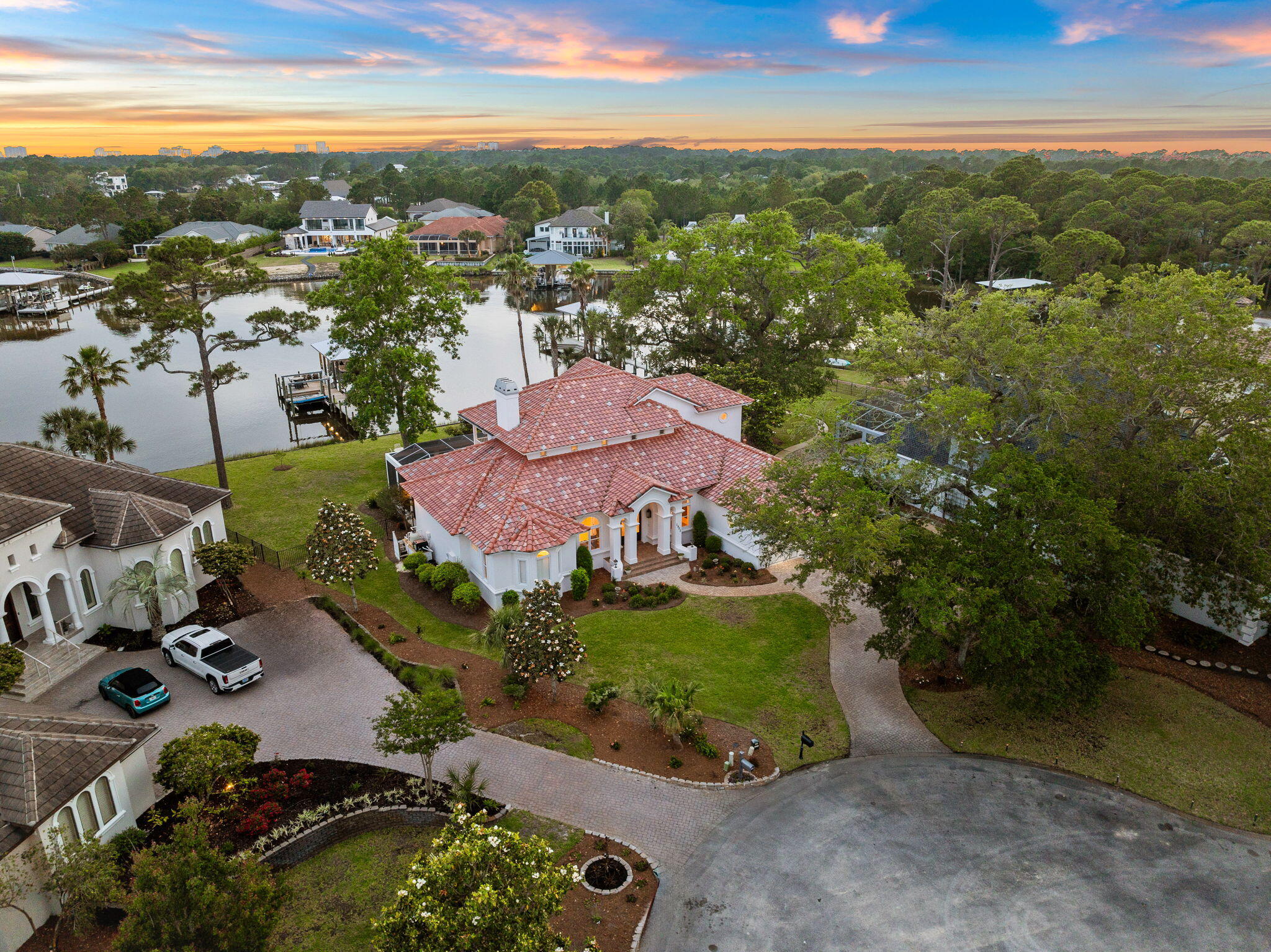 DRIFTWOOD ESTATES - Residential