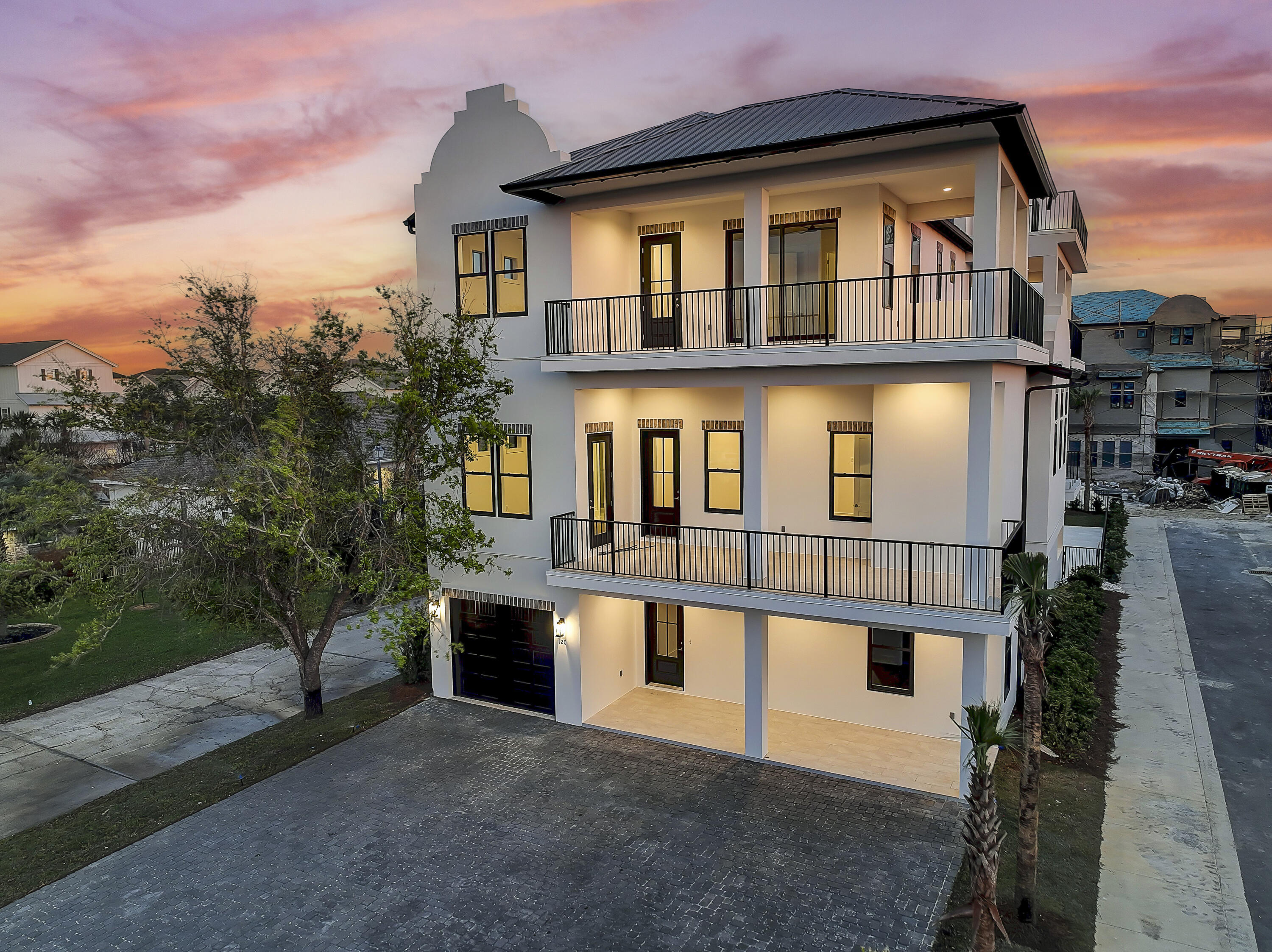 PAYNE STREET COTTAGES - Residential