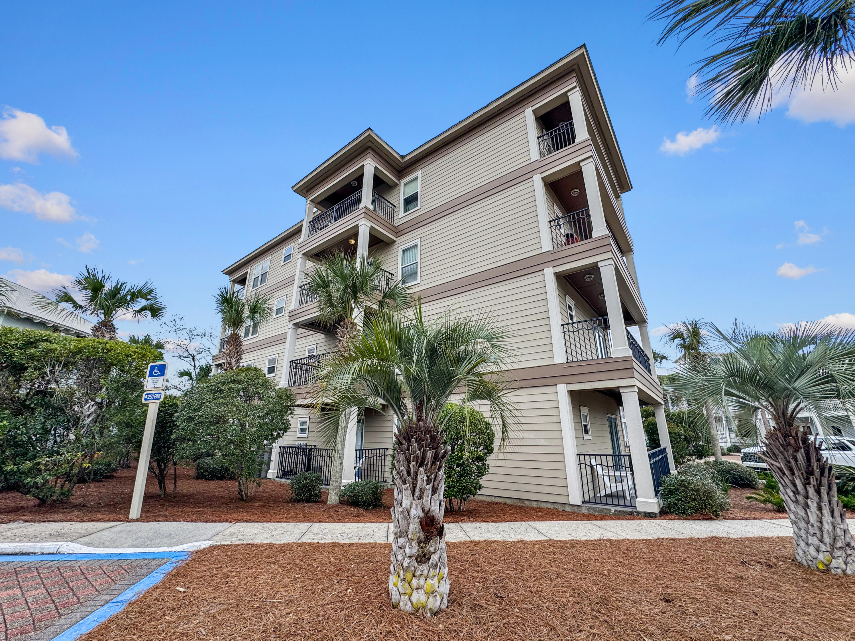 SEACREST BEACH - Residential