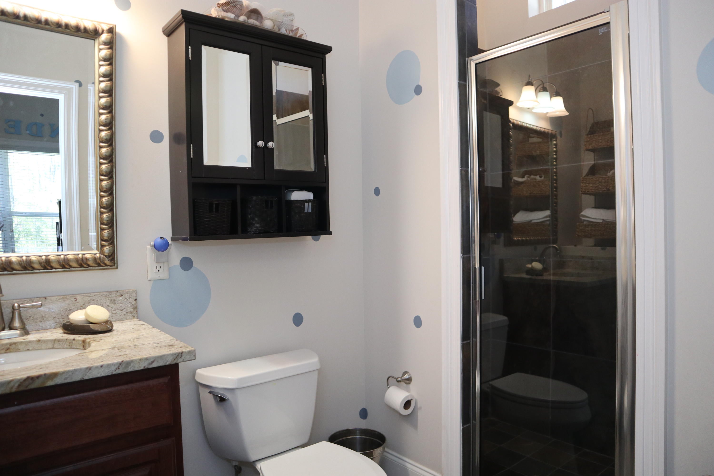 EXCLUSIVE BCH EST - Residential