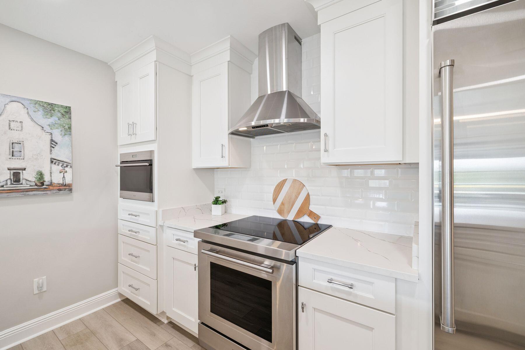 ROSEMARY BEACH, THE LOFTS WEST - Residential