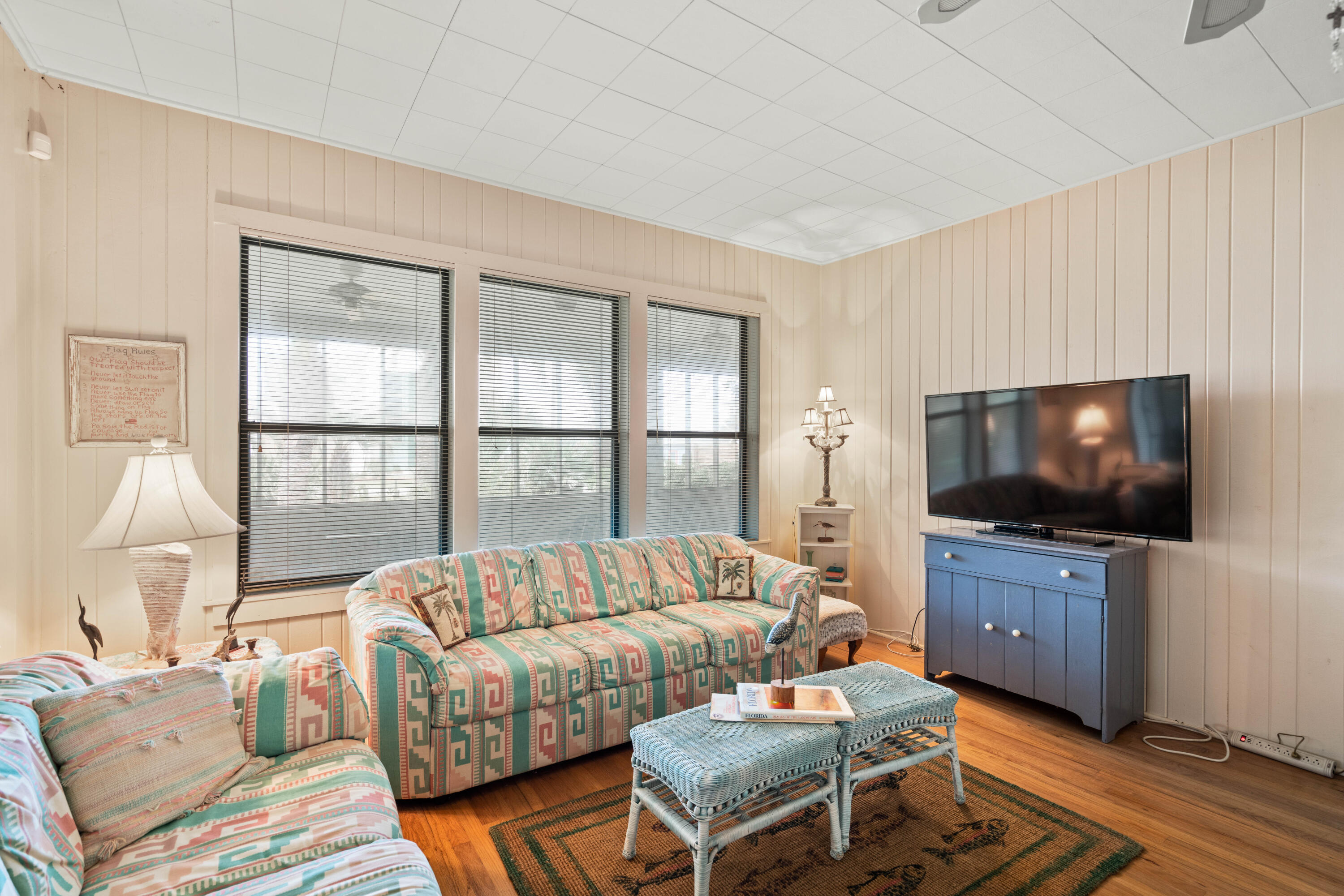 BLUE MOUNTAIN BEACH - Residential
