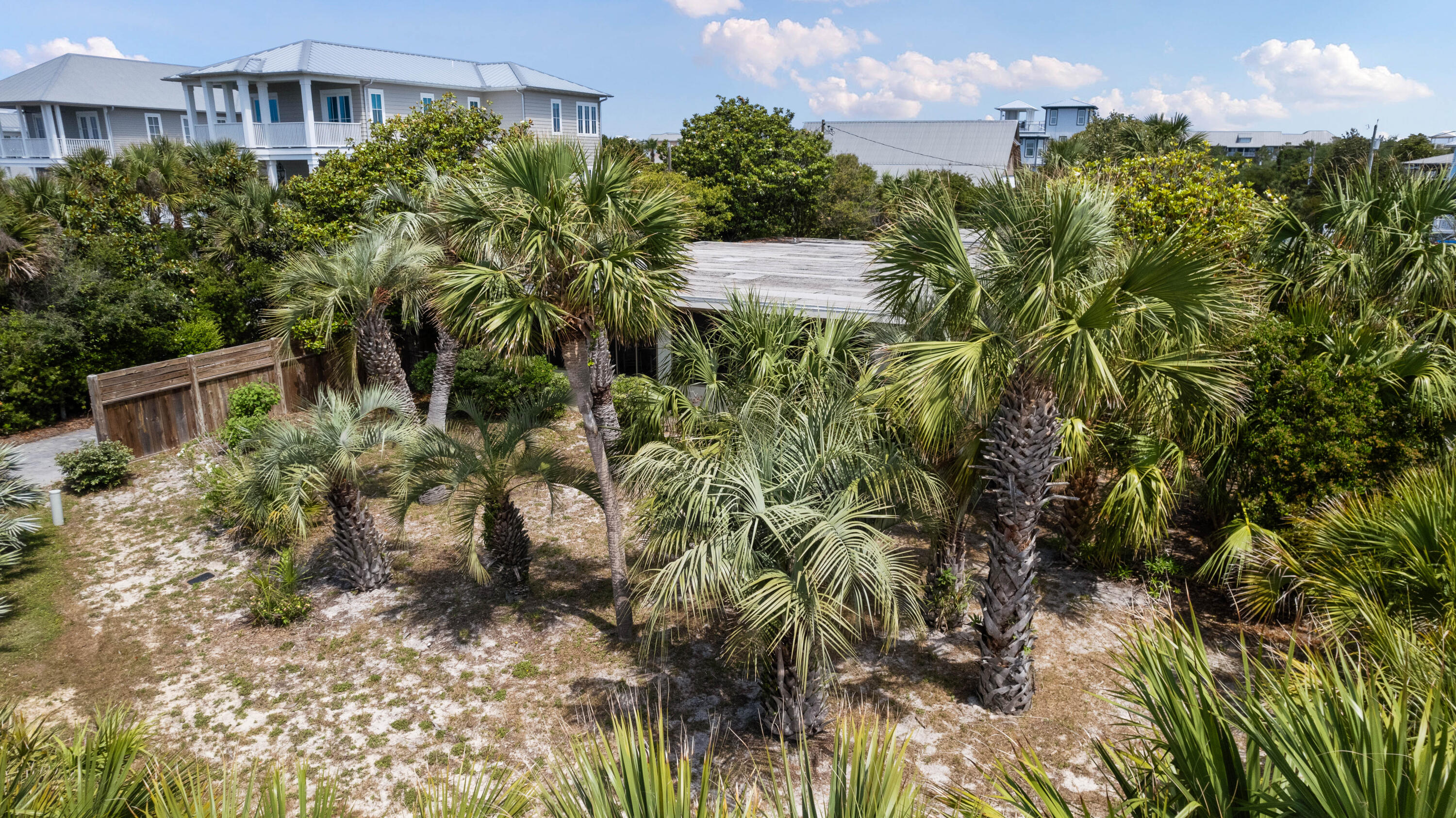 BLUE MOUNTAIN BEACH - Residential