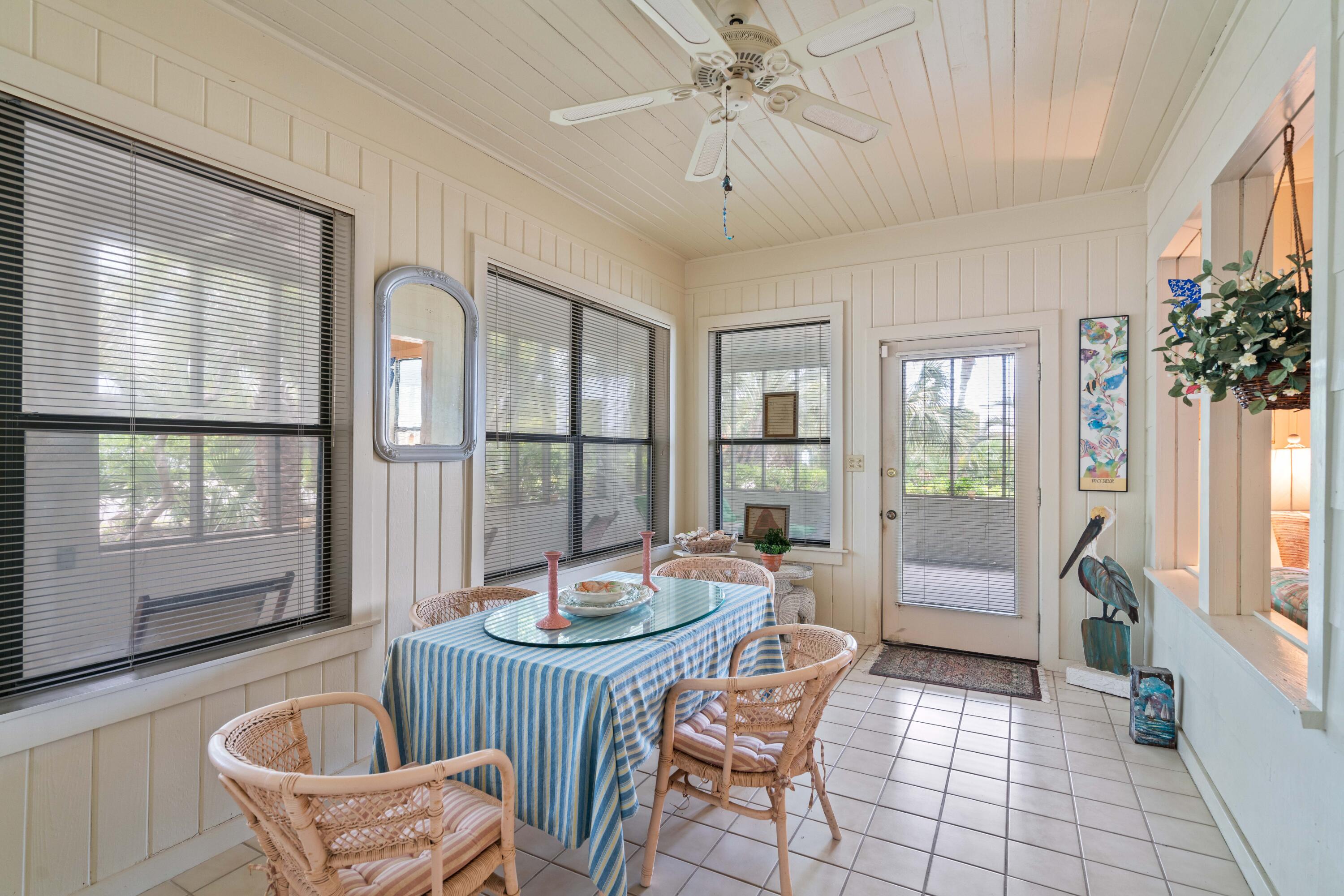BLUE MOUNTAIN BEACH - Residential