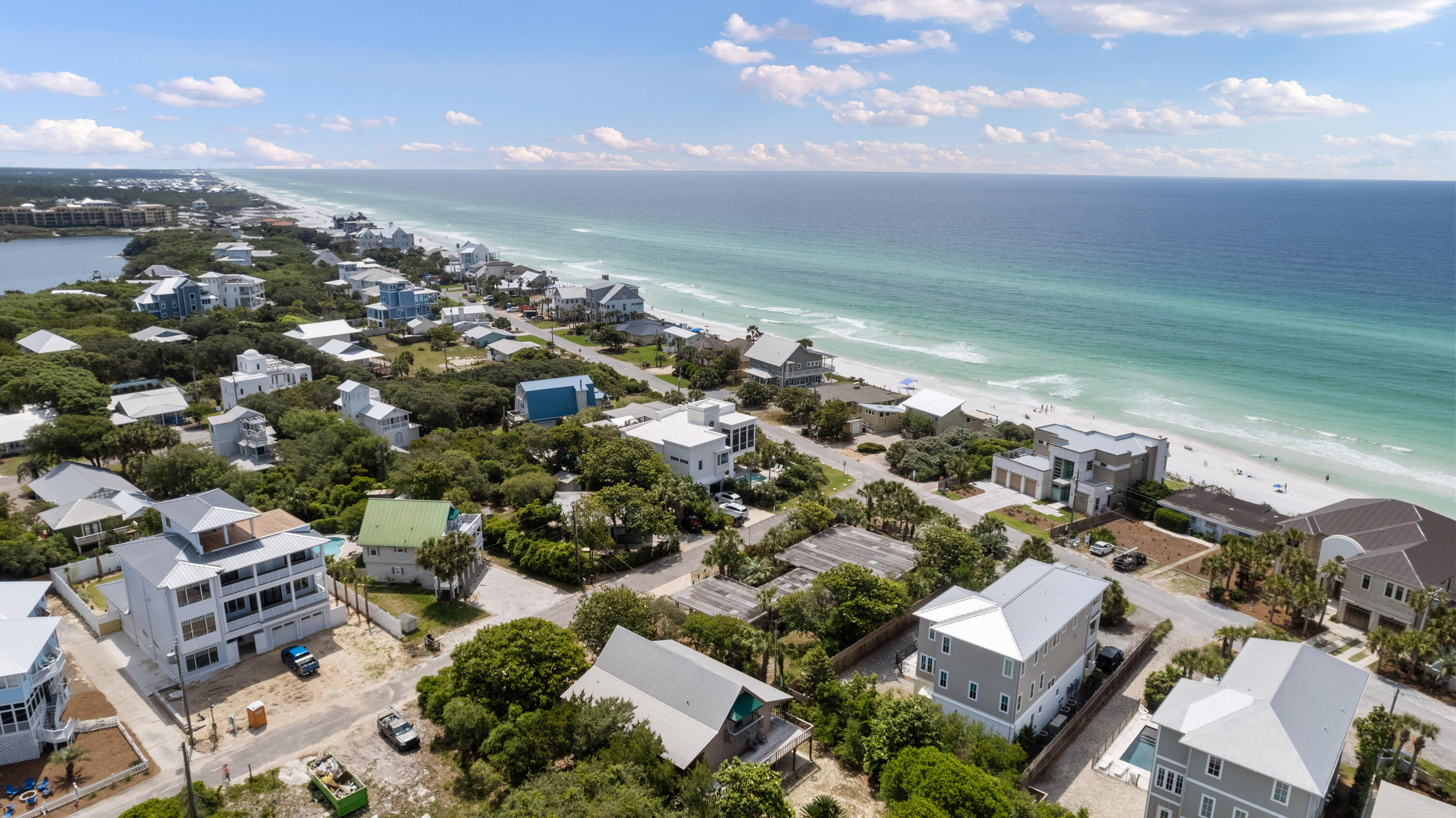 BLUE MOUNTAIN BEACH - Residential