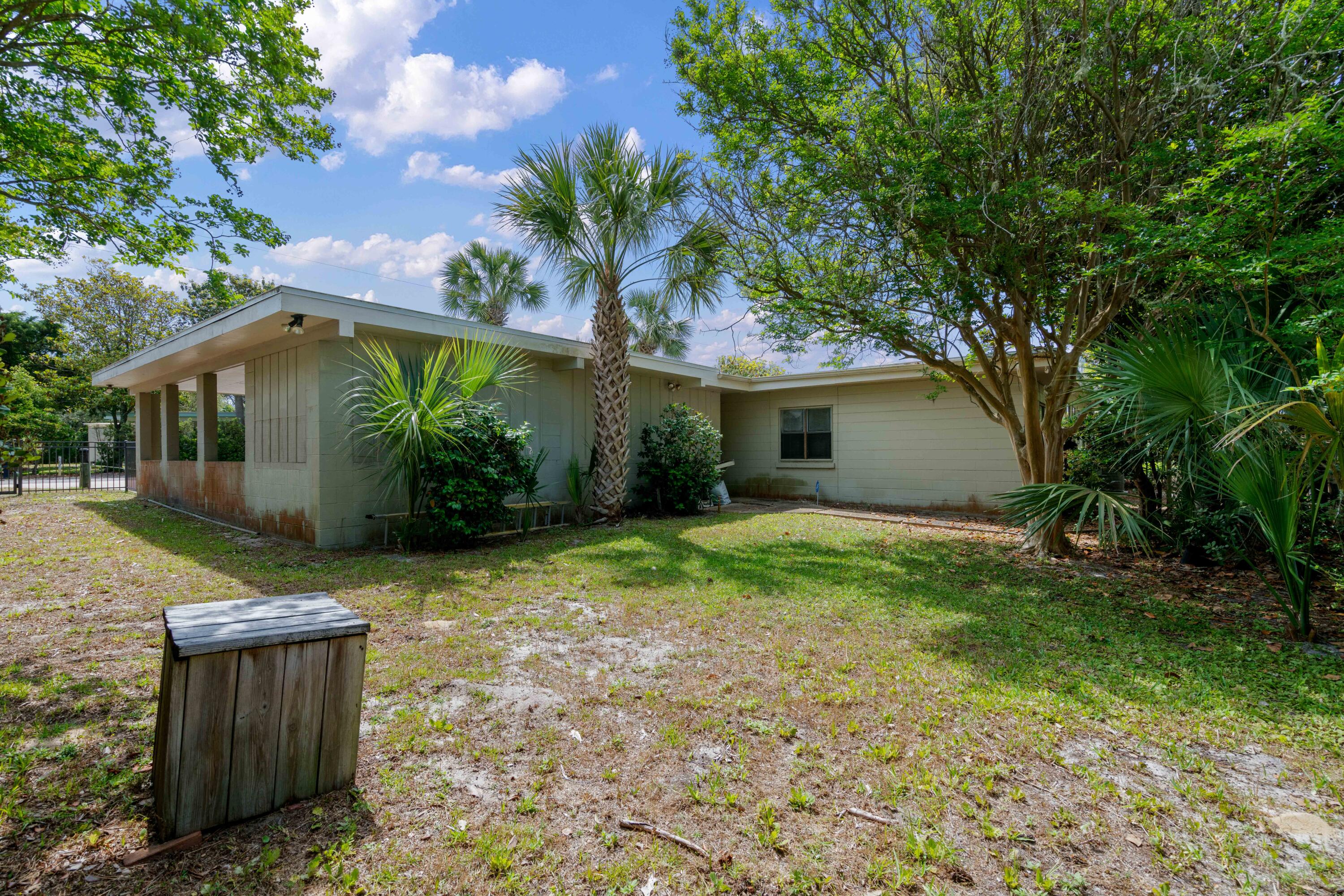 BLUE MOUNTAIN BEACH - Residential
