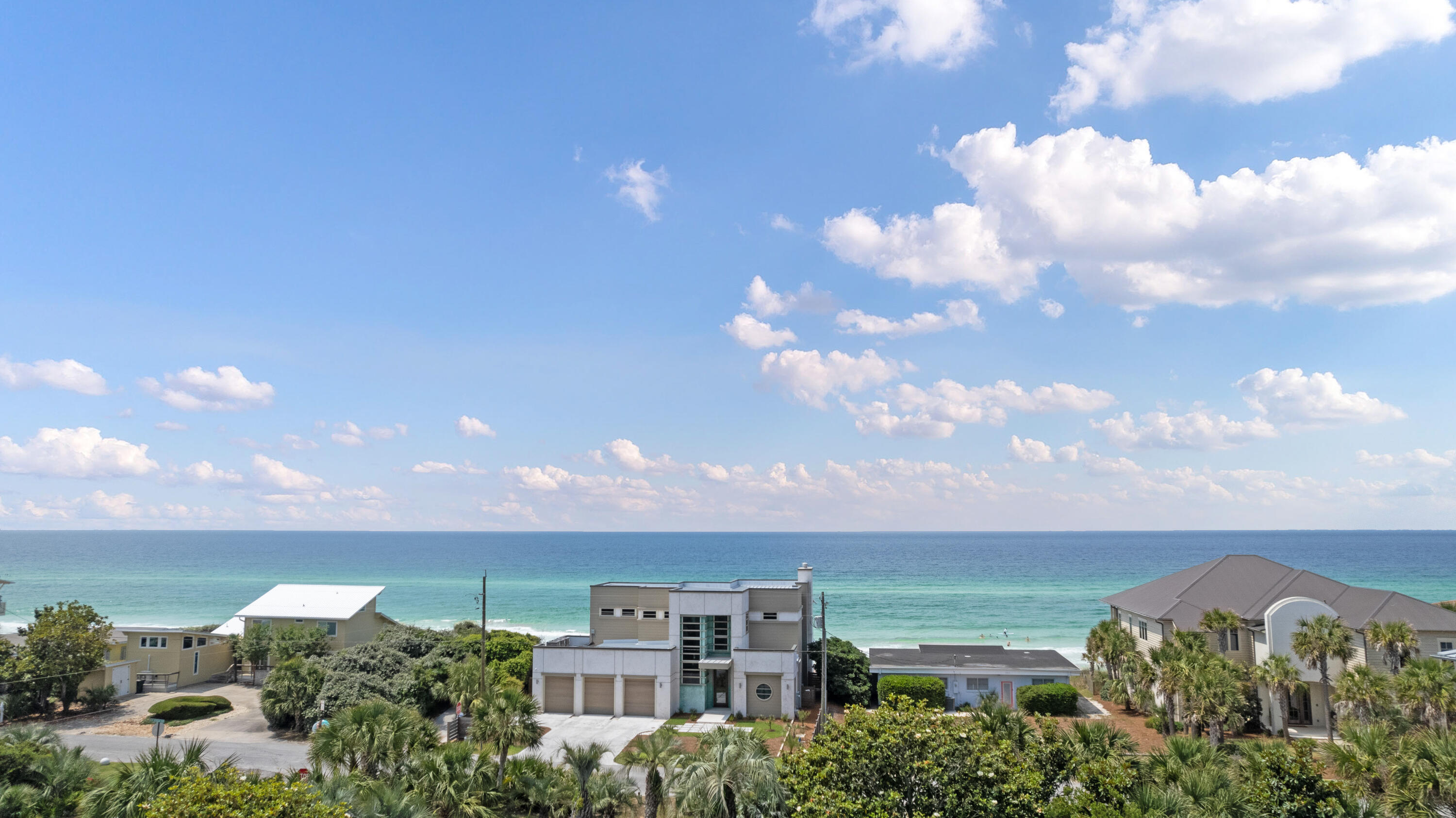 BLUE MOUNTAIN BEACH - Residential
