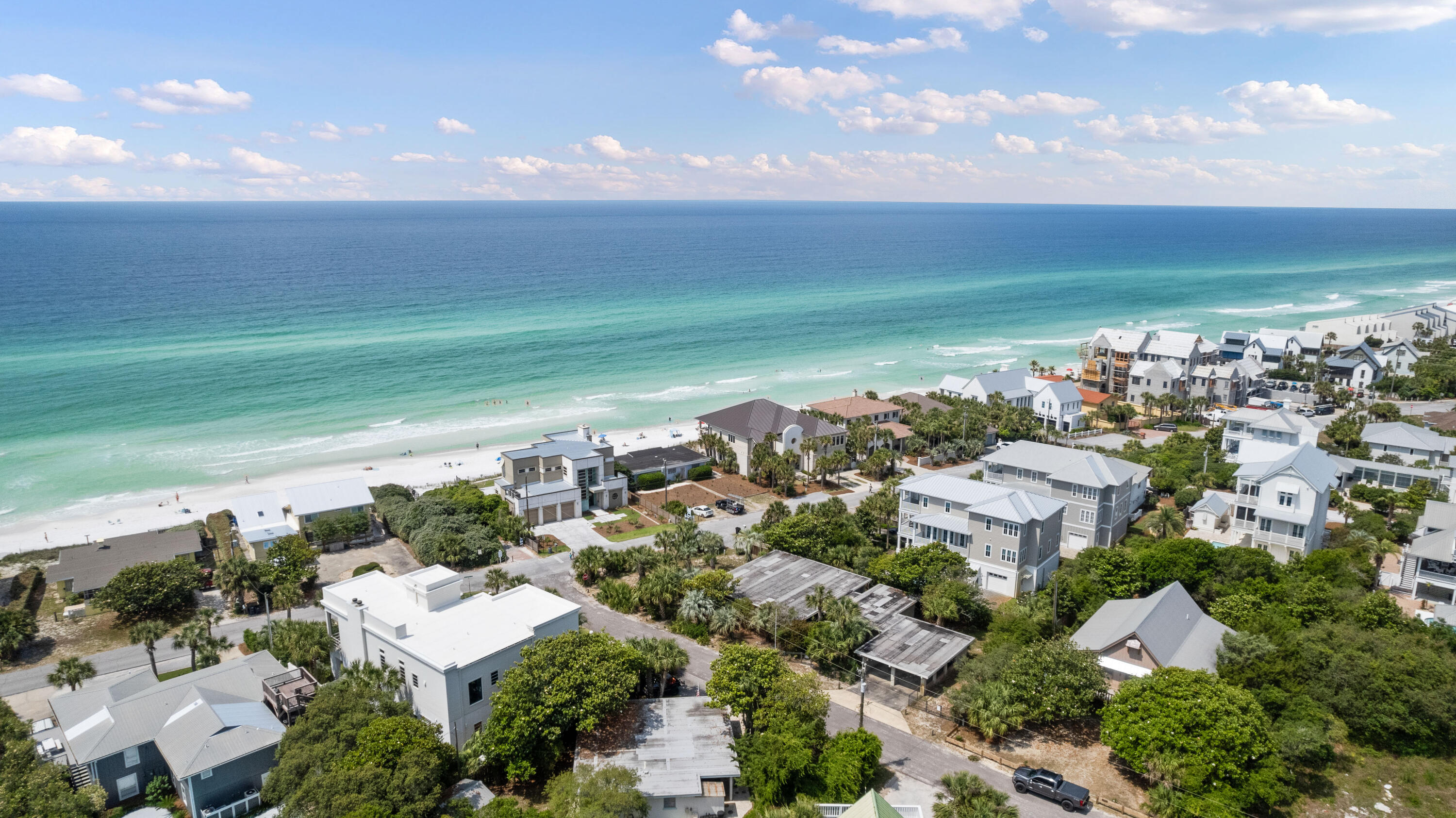 BLUE MOUNTAIN BEACH - Residential