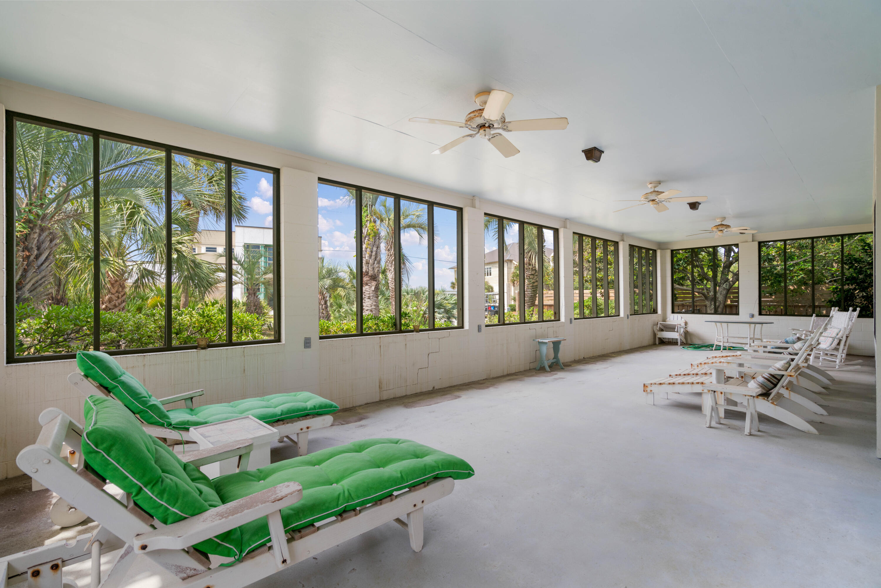 BLUE MOUNTAIN BEACH - Residential