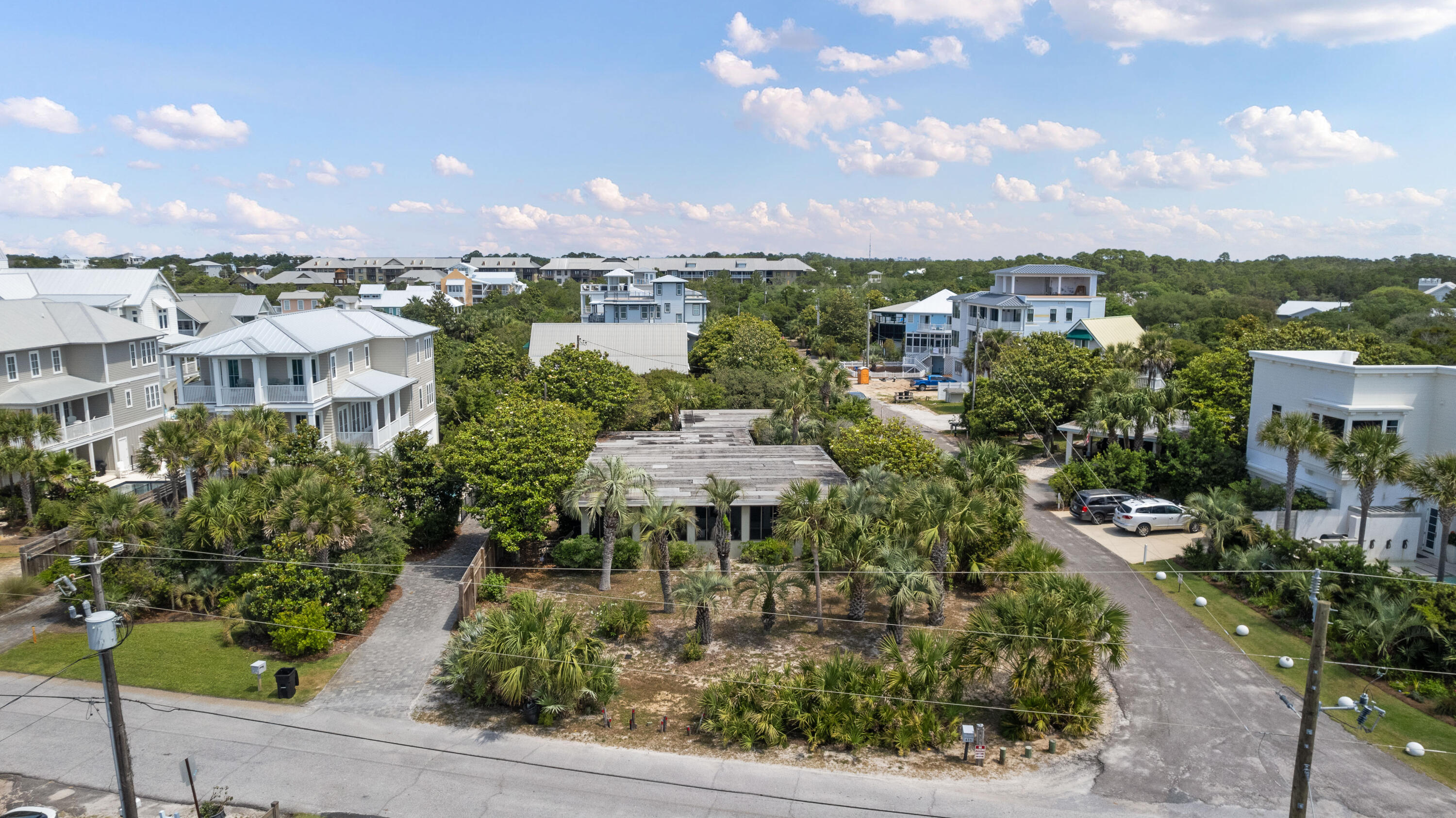 BLUE MOUNTAIN BEACH - Residential