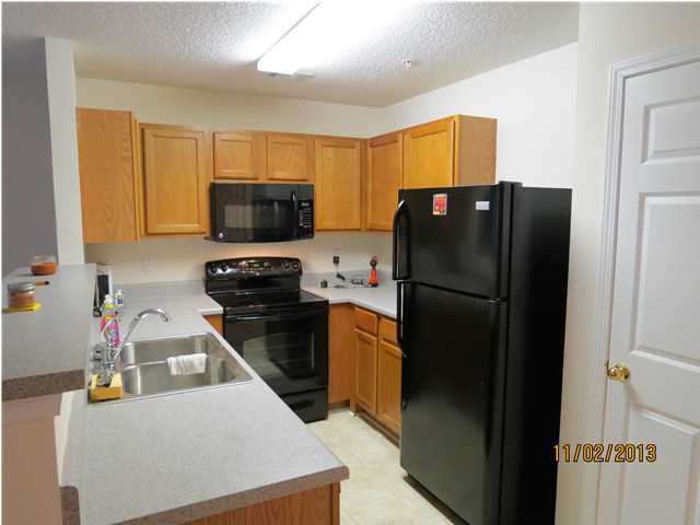 ROLLING PINES - Residential Lease
