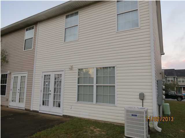 ROLLING PINES - Residential Lease