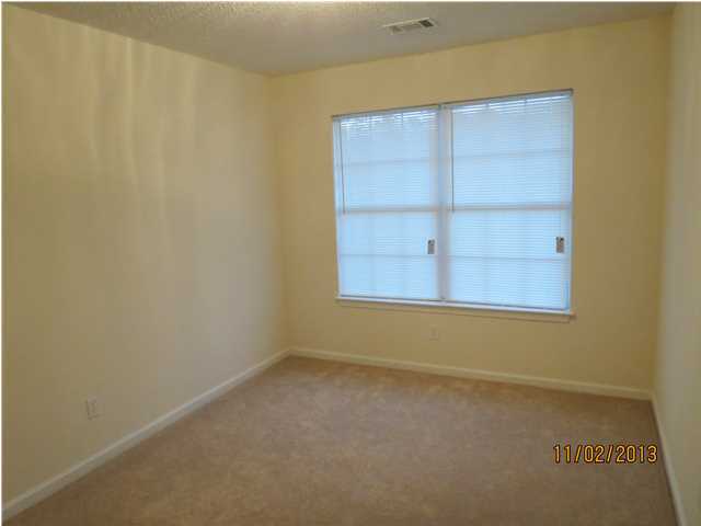 ROLLING PINES - Residential Lease