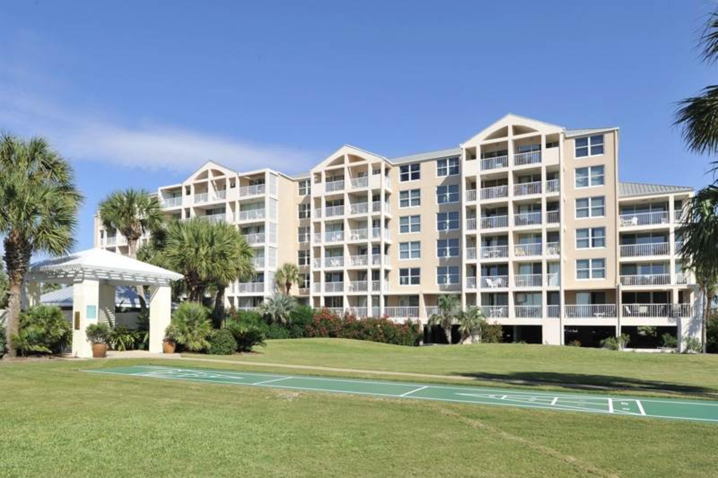 MAGNOLIA HOUSE (DESTIN POINTE) - Residential