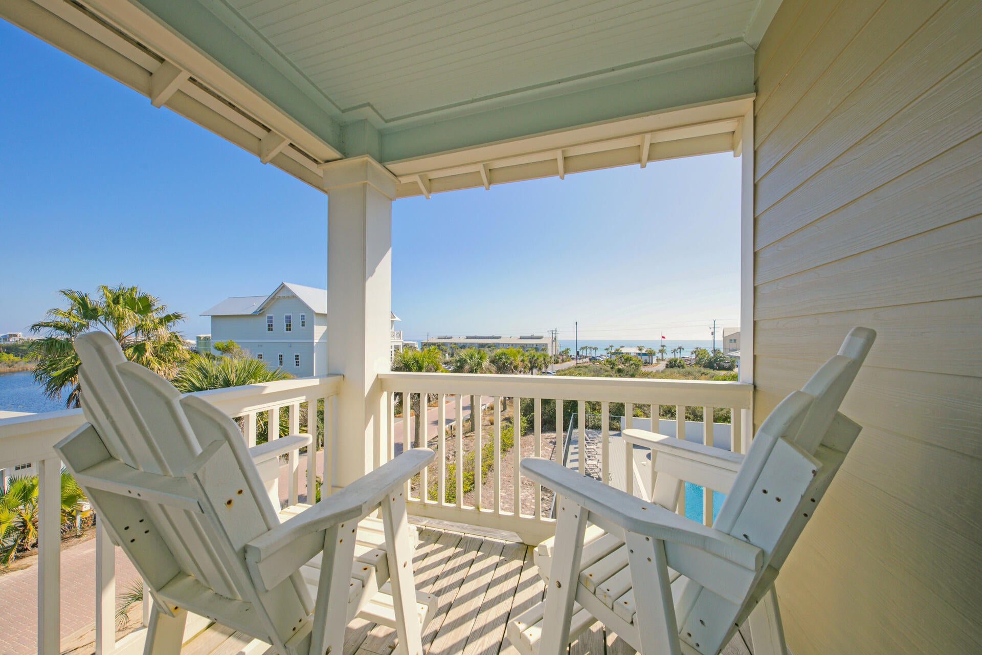BEACH HIGHLANDS - Residential
