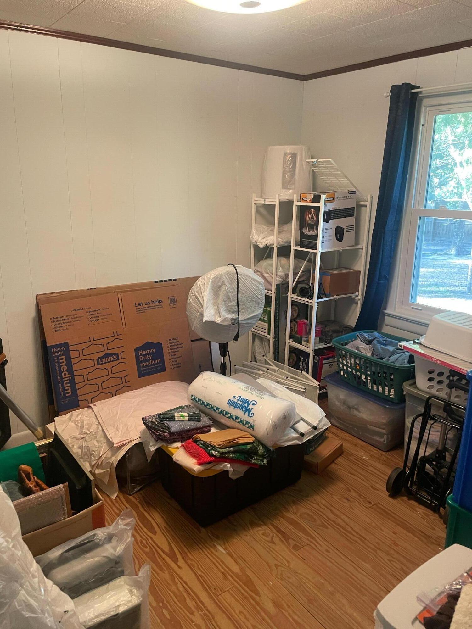 25 - Crestview Area - Residential