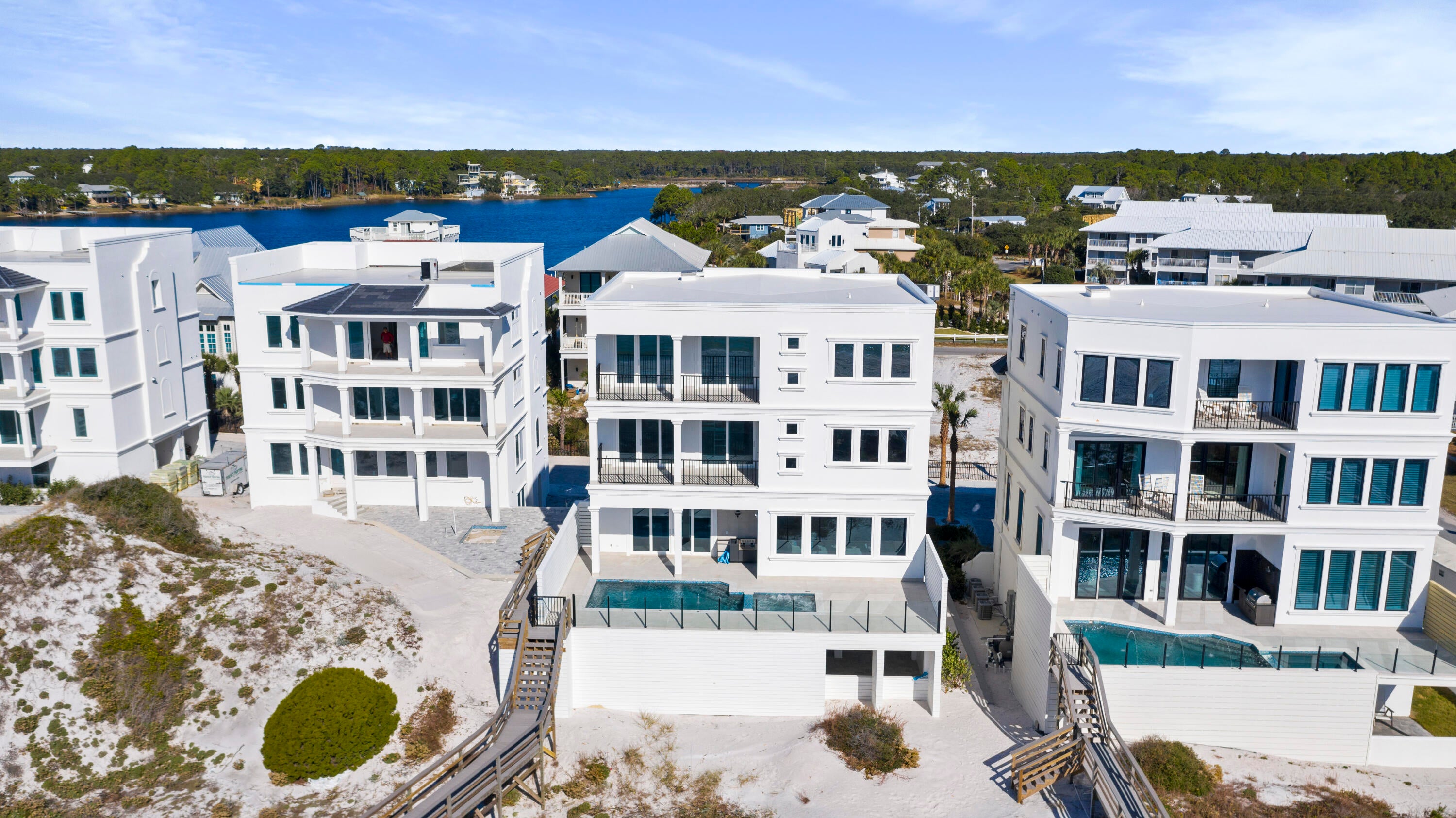 BEACHSIDE ESTATES - Residential