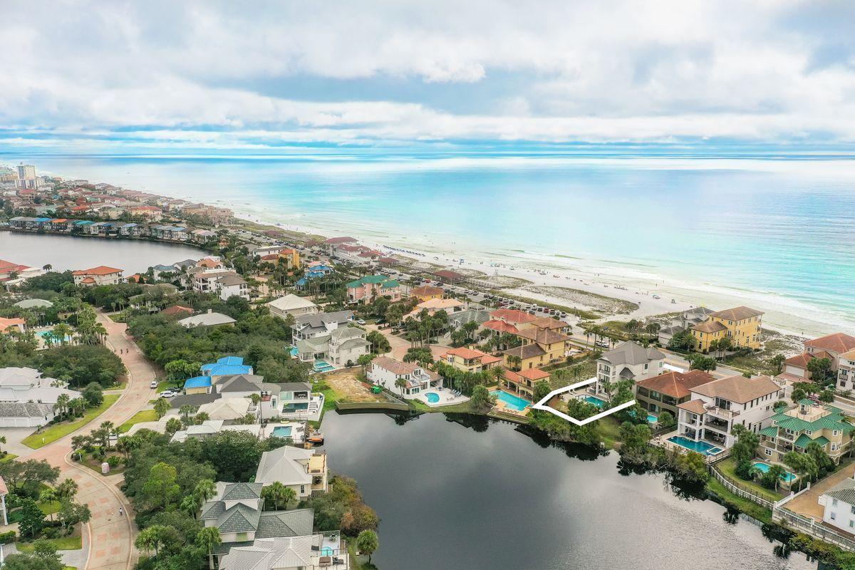 GRAND PALMS S/D - Residential