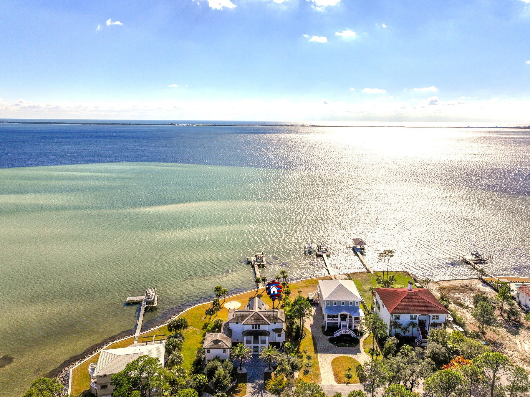 BLACK POINTE - Residential