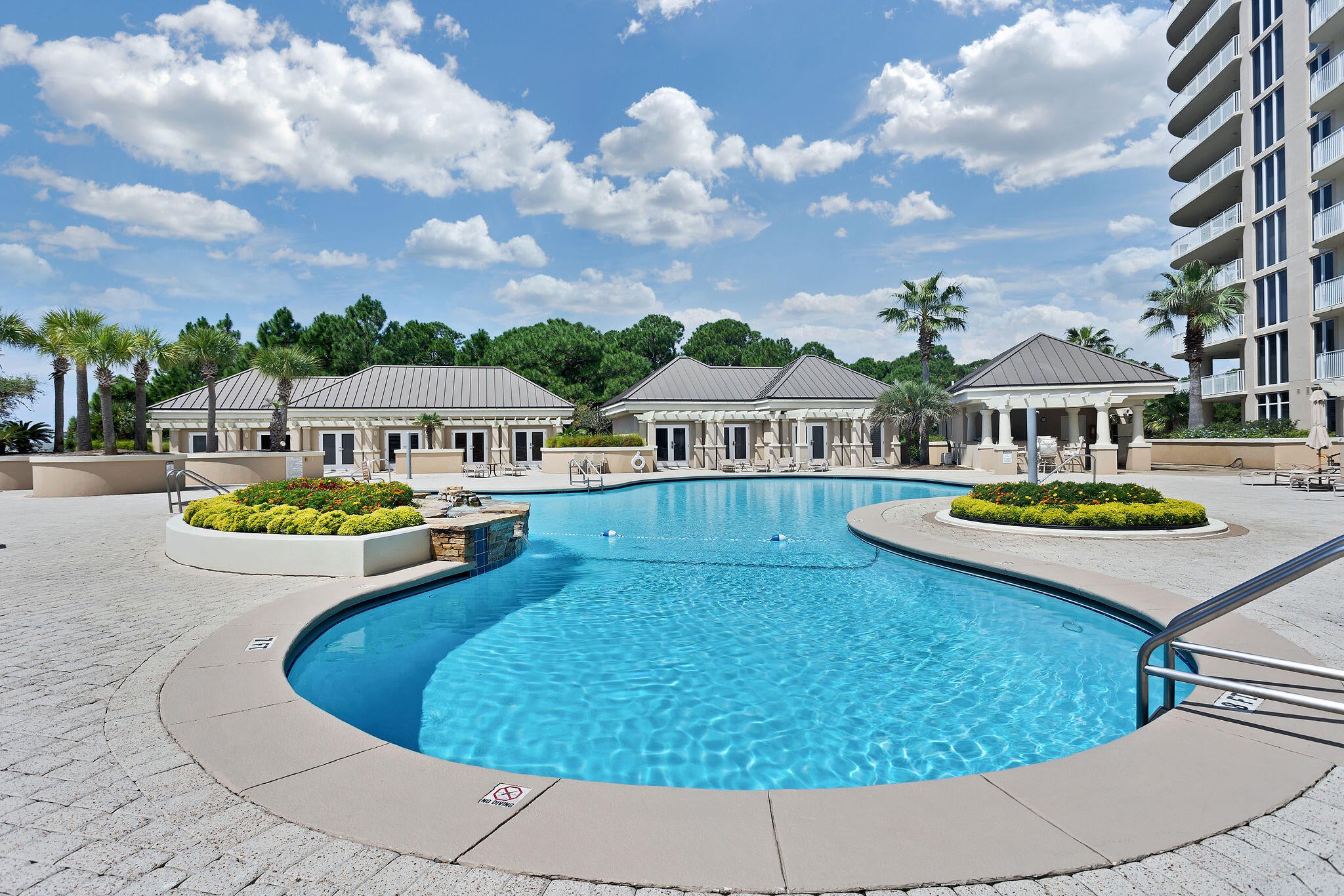 ONE BEACH CLUB DRIVE - Residential