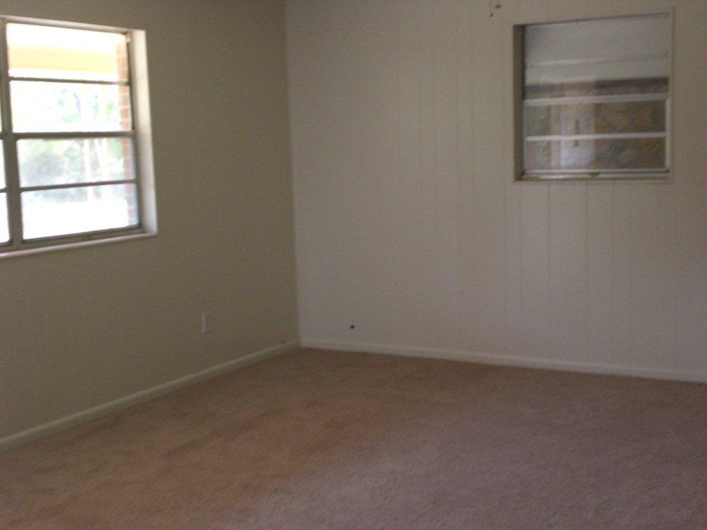 METES & BOUNDS - Residential Lease