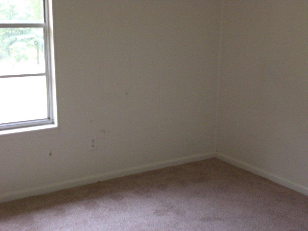 METES & BOUNDS - Residential Lease