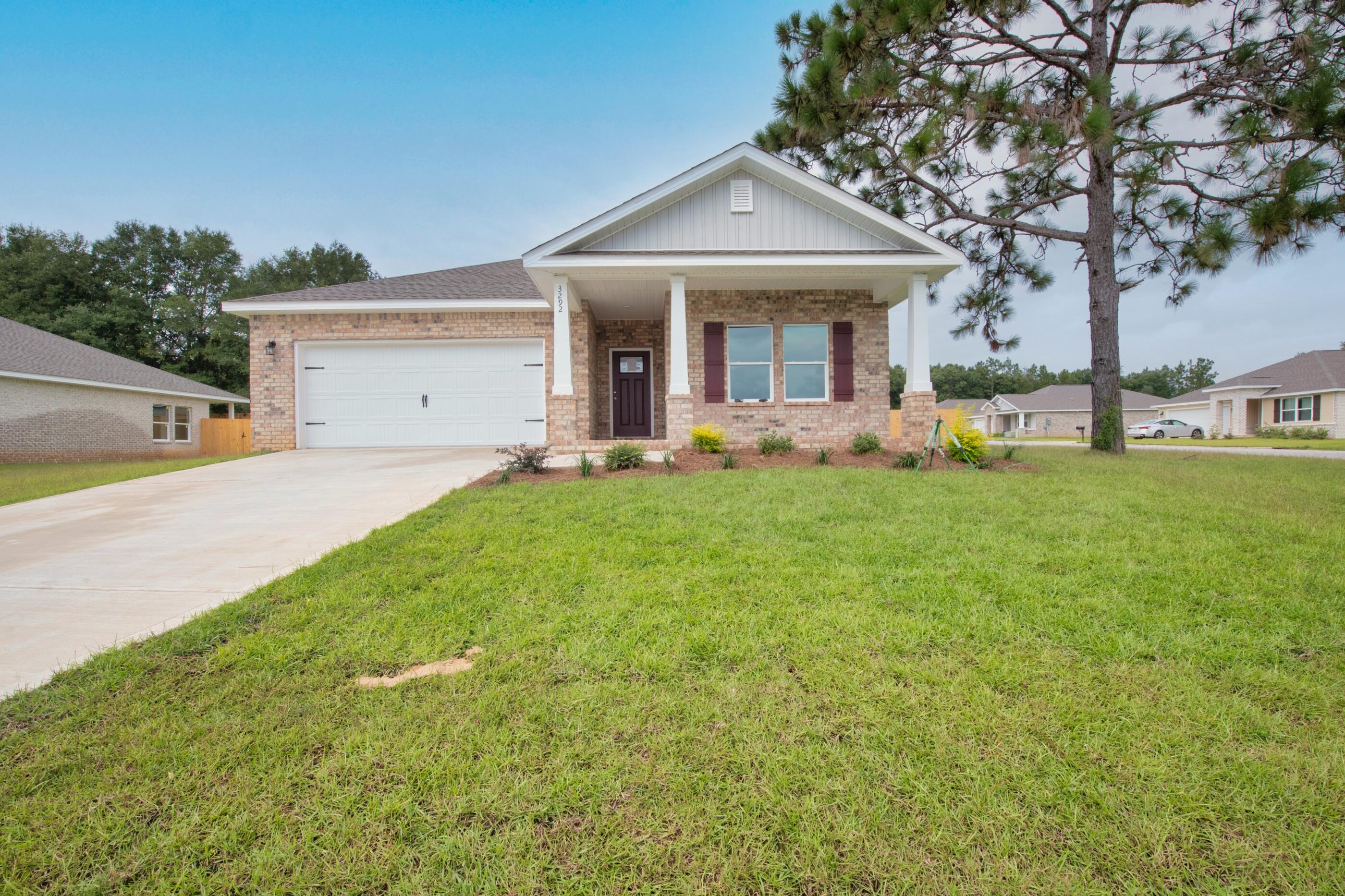 LAKERIDGE EST - Residential