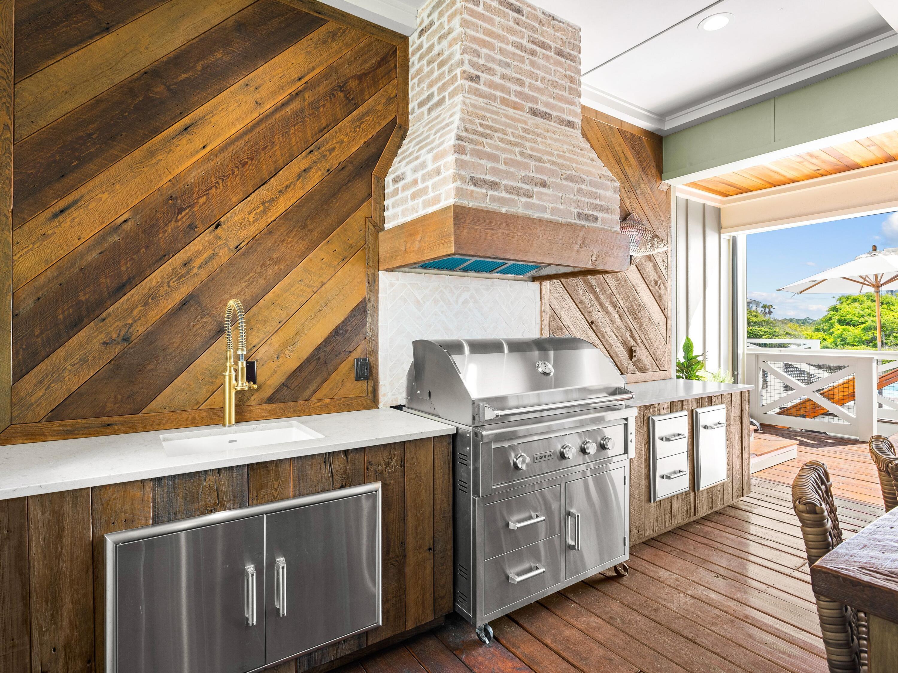GRAYTON BEACH - Residential