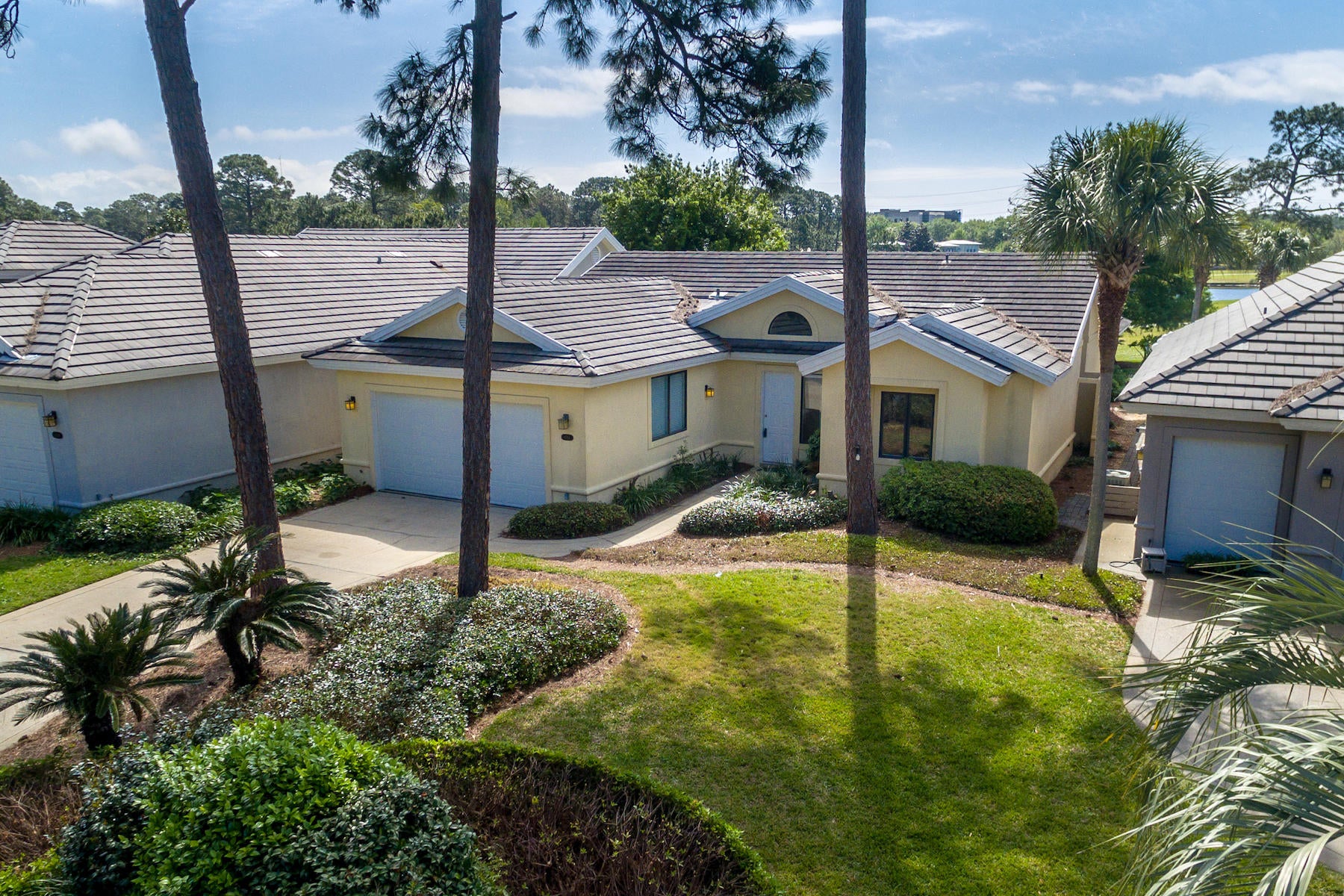 ST ANDREWS DRIVE AT SANDESTIN - Residential