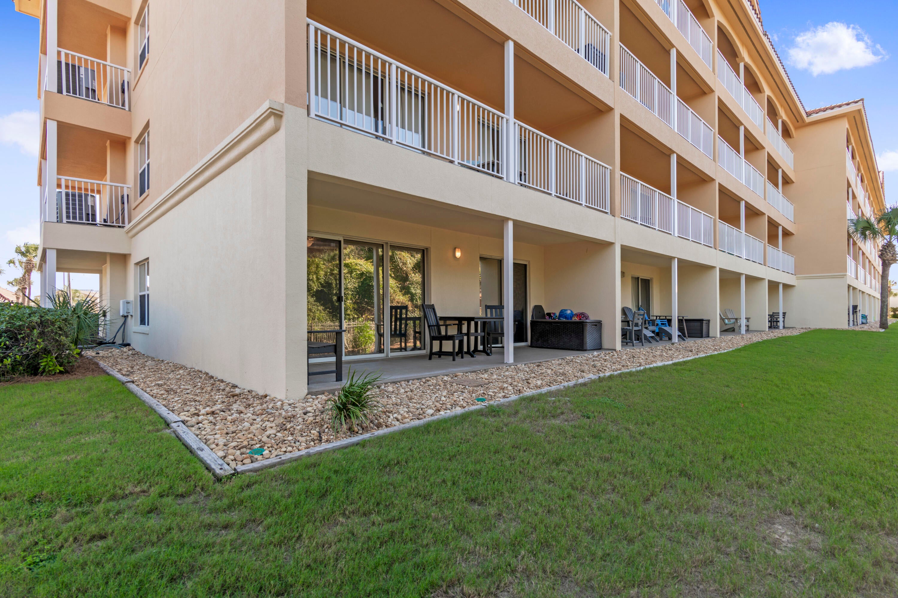 CIBONEY CONDO - Residential