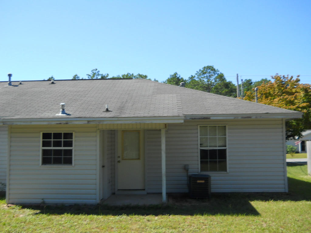 CRESTVIEW - Residential Lease