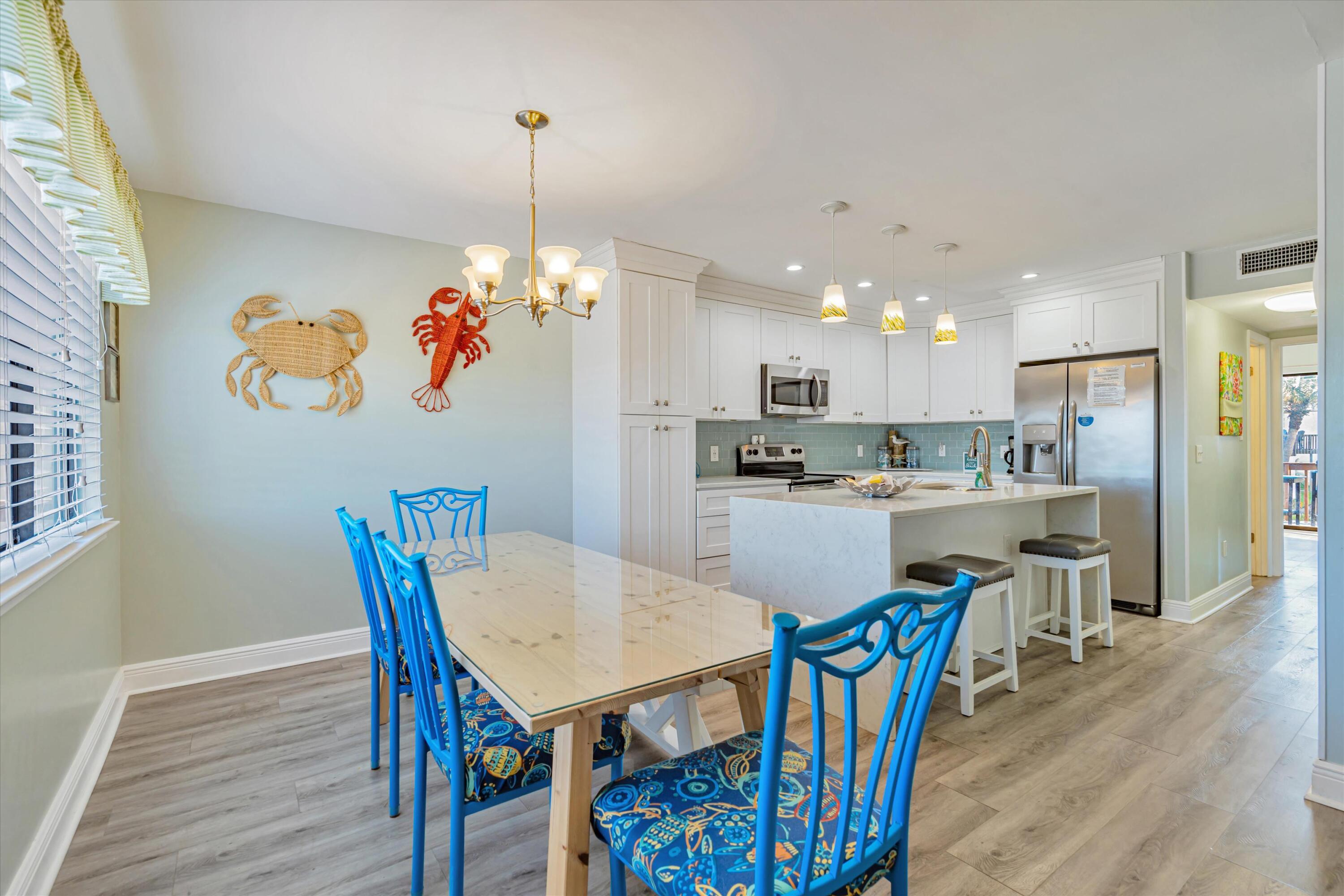 BLUE SURF T/H - Residential