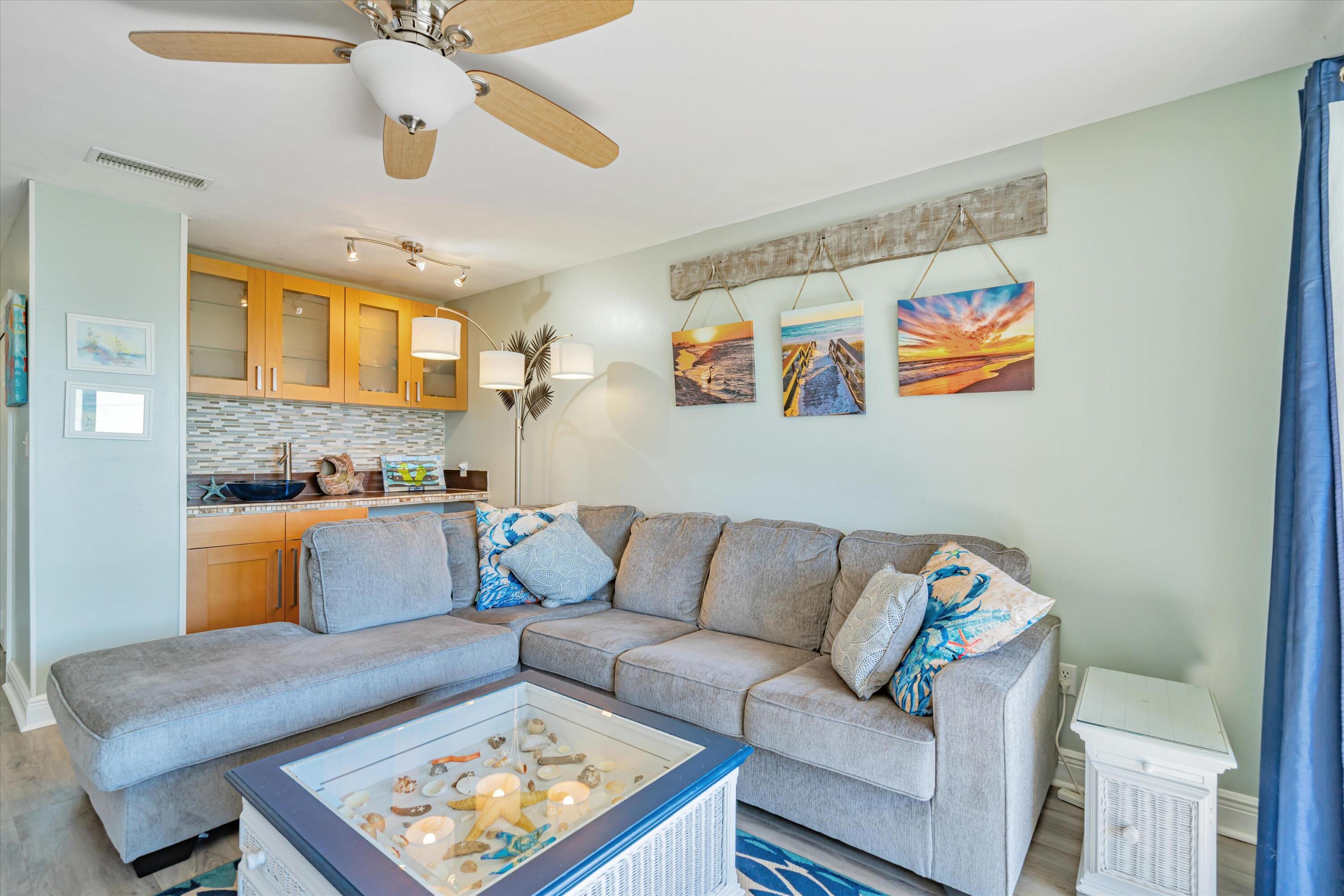 BLUE SURF T/H - Residential