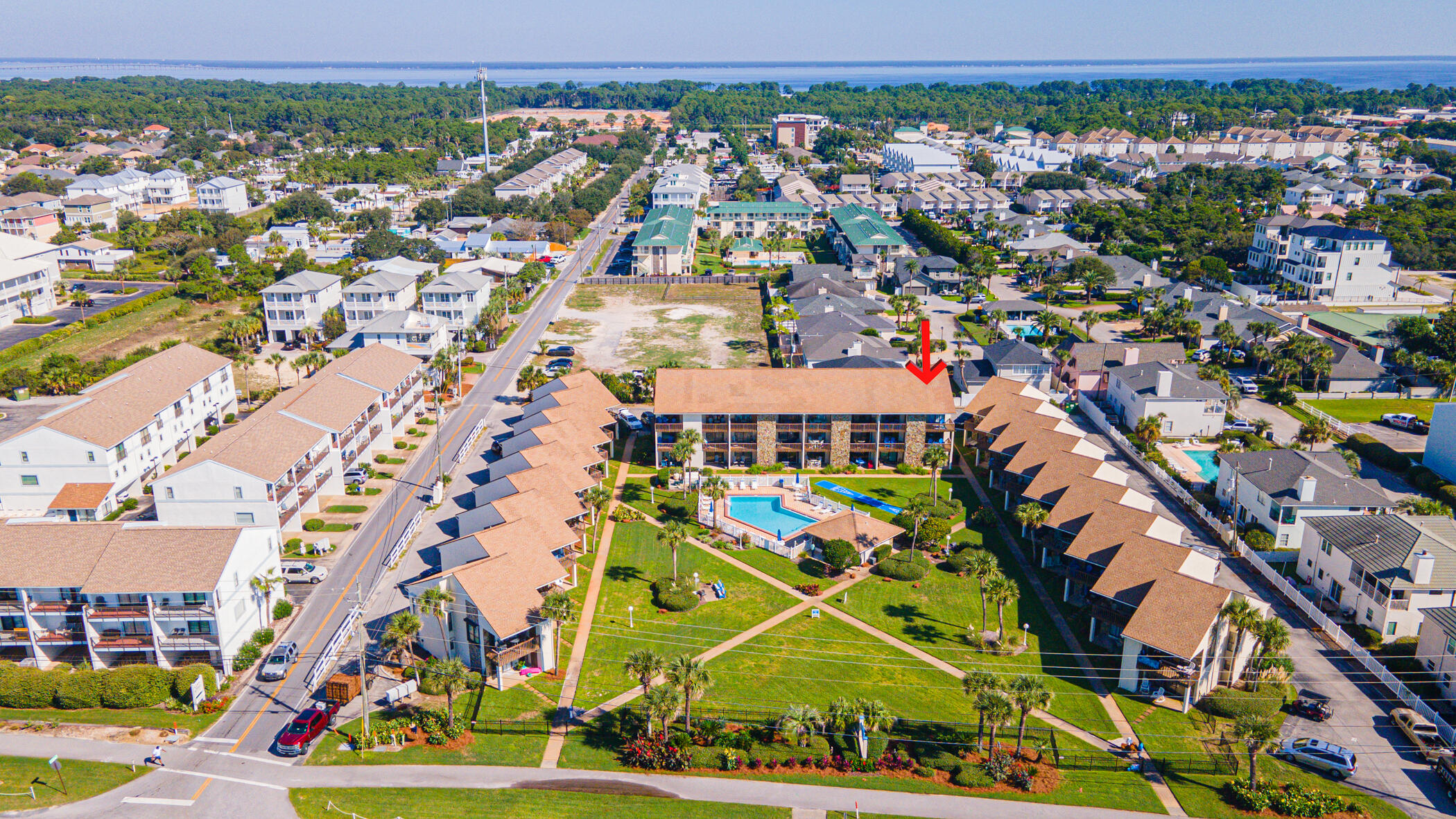 BLUE SURF T/H - Residential
