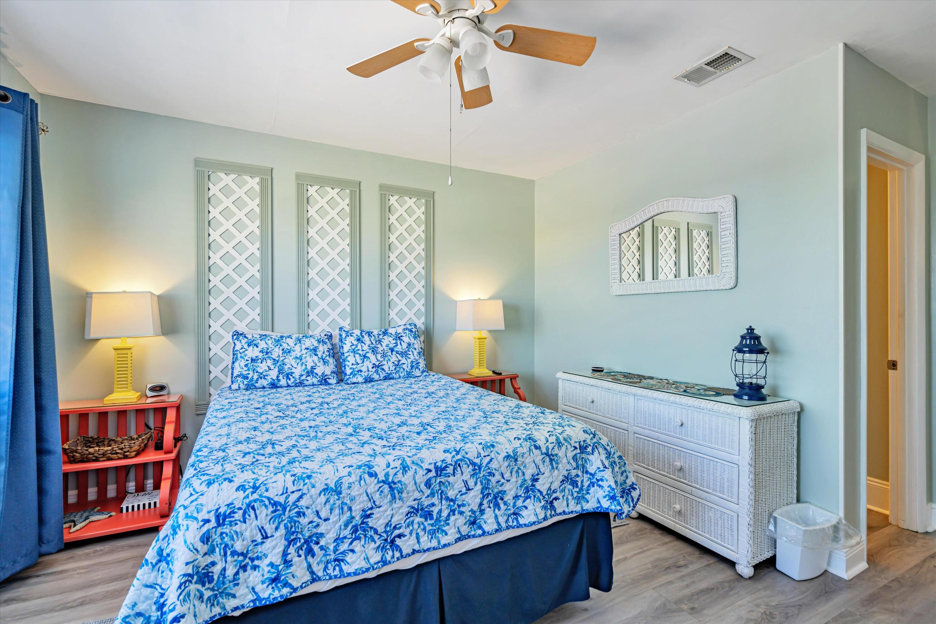 BLUE SURF T/H - Residential