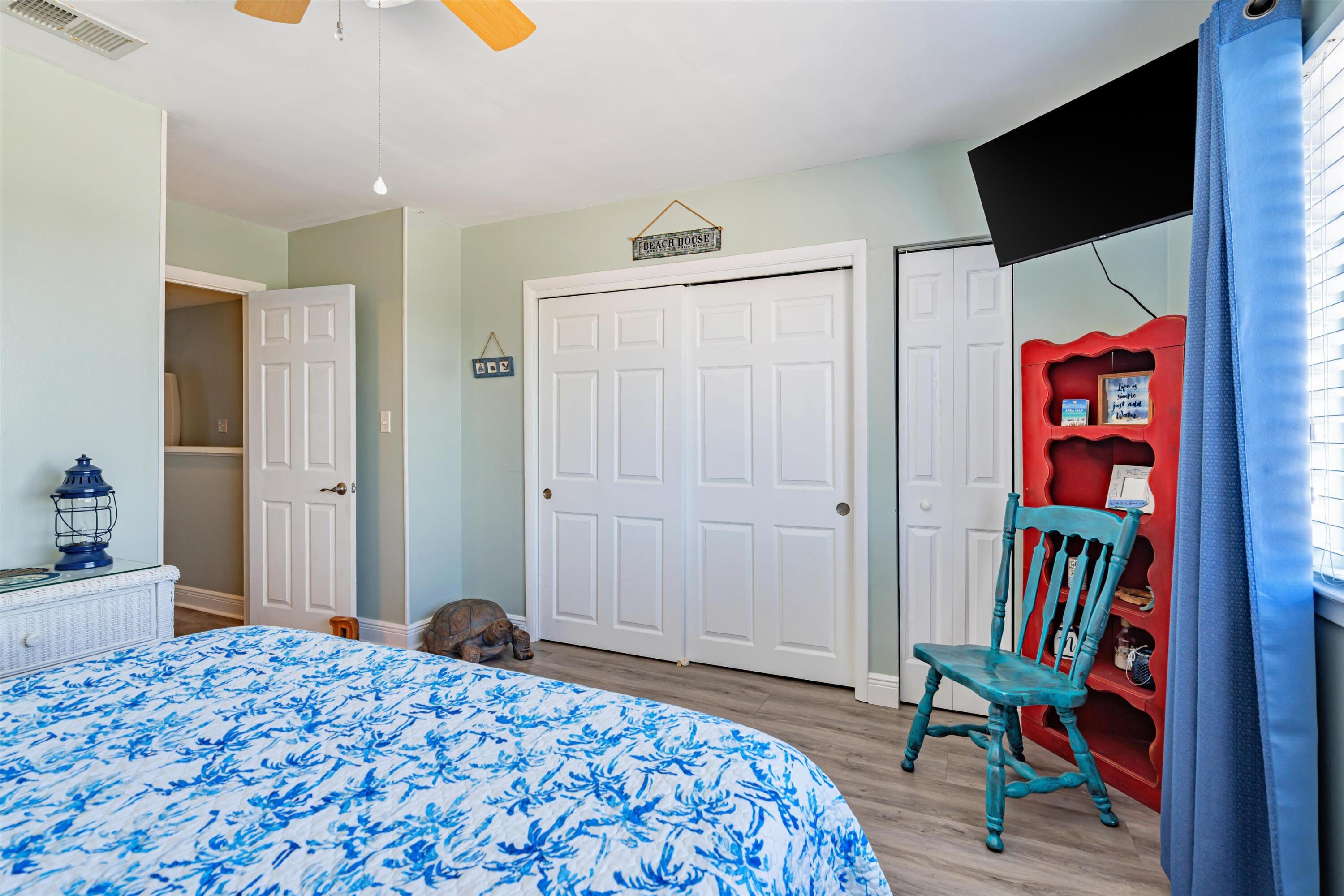 BLUE SURF T/H - Residential
