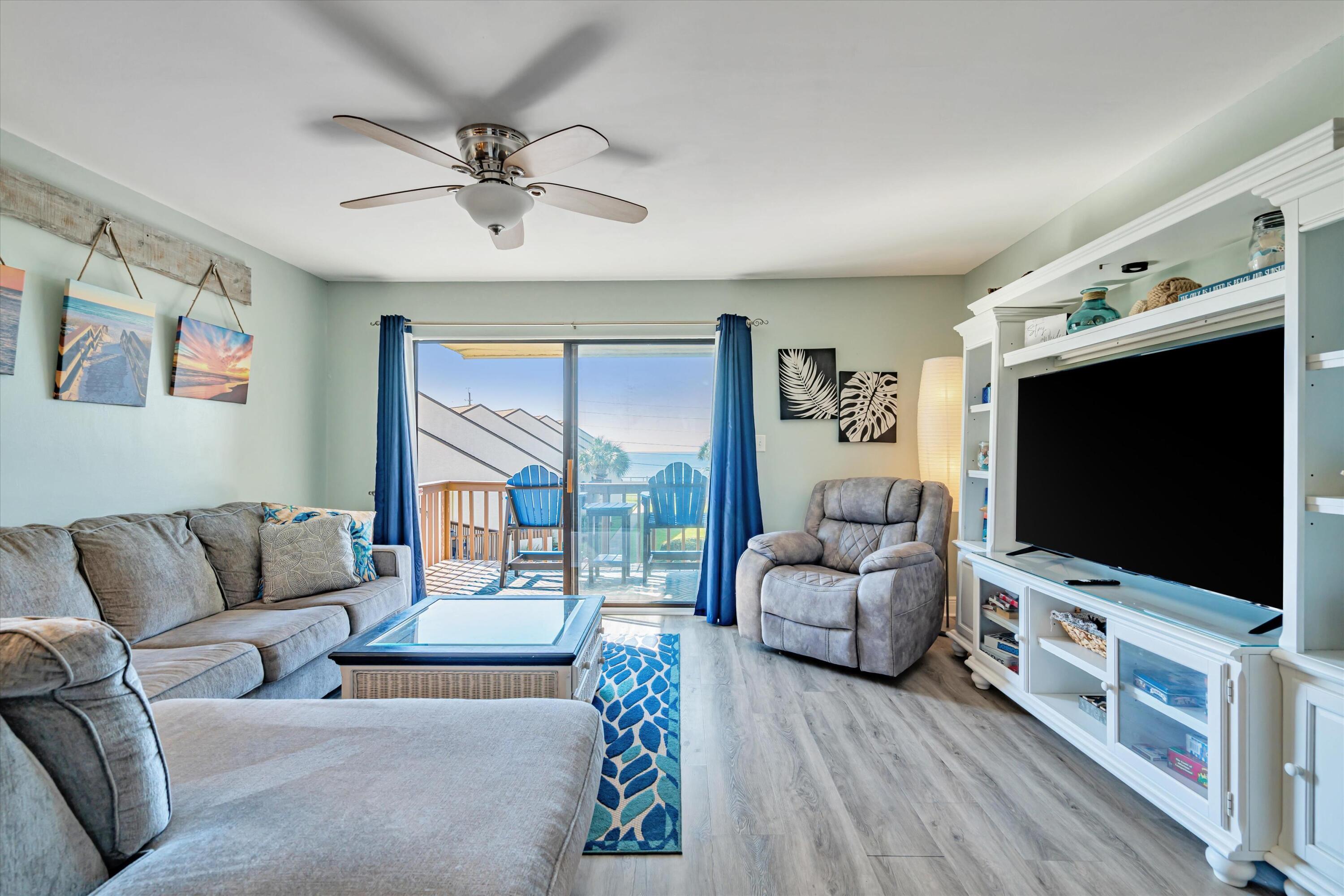 BLUE SURF T/H - Residential